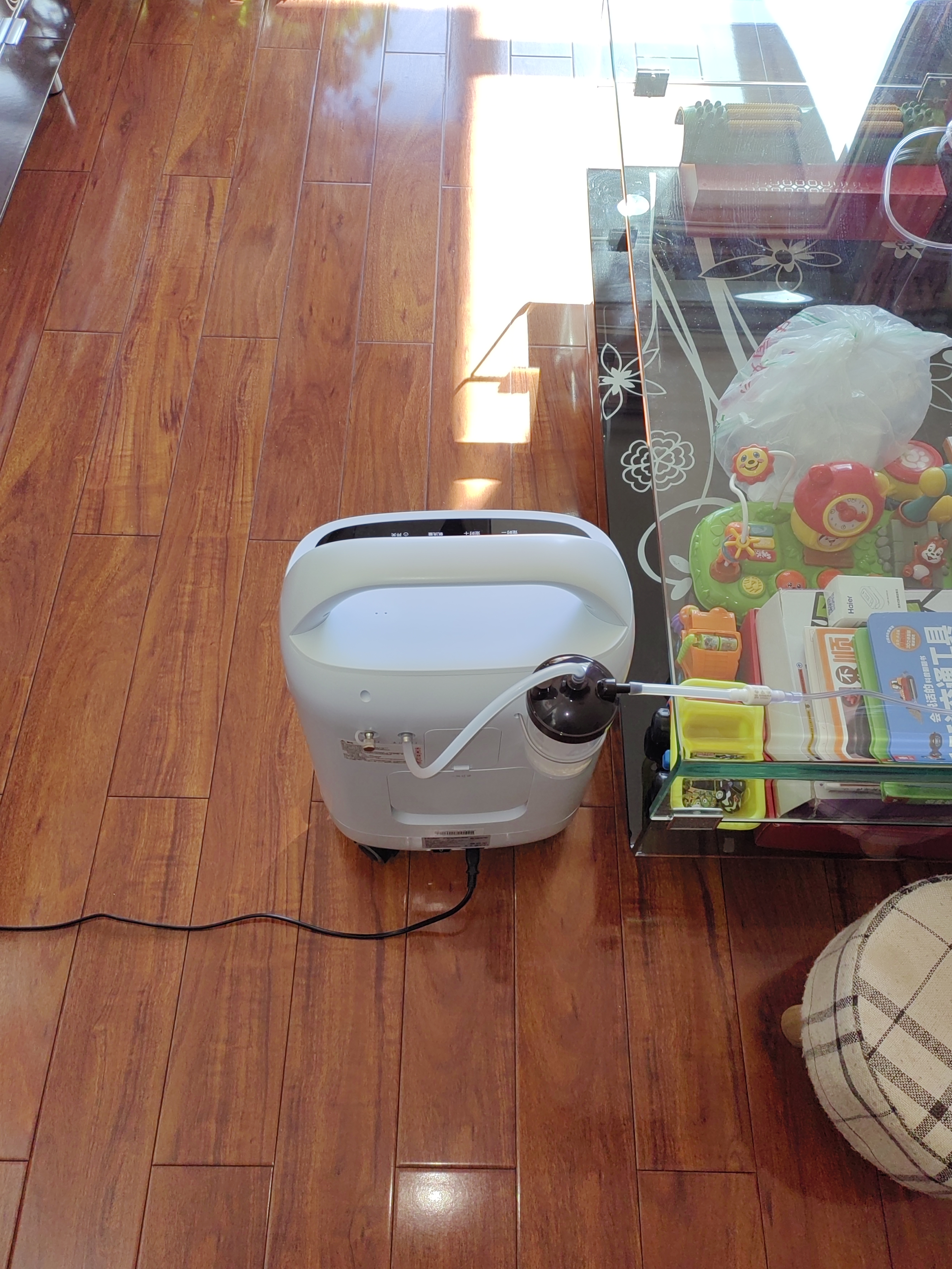 海尔（Haier）5L升制氧机家用老人医用级吸氧机氧气机雾化直流变频节能静音507W 实拍图