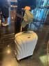 新秀丽经典贝壳拉杆箱CS2男女超轻盈旅行行李箱 白色 25英寸 实拍图