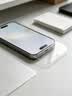 绿联【无黑边不挡屏】适用苹果17钢化膜iPhone17手机膜16Pro通用无边高清全屏防摔防爆保护膜 2片装 实拍图