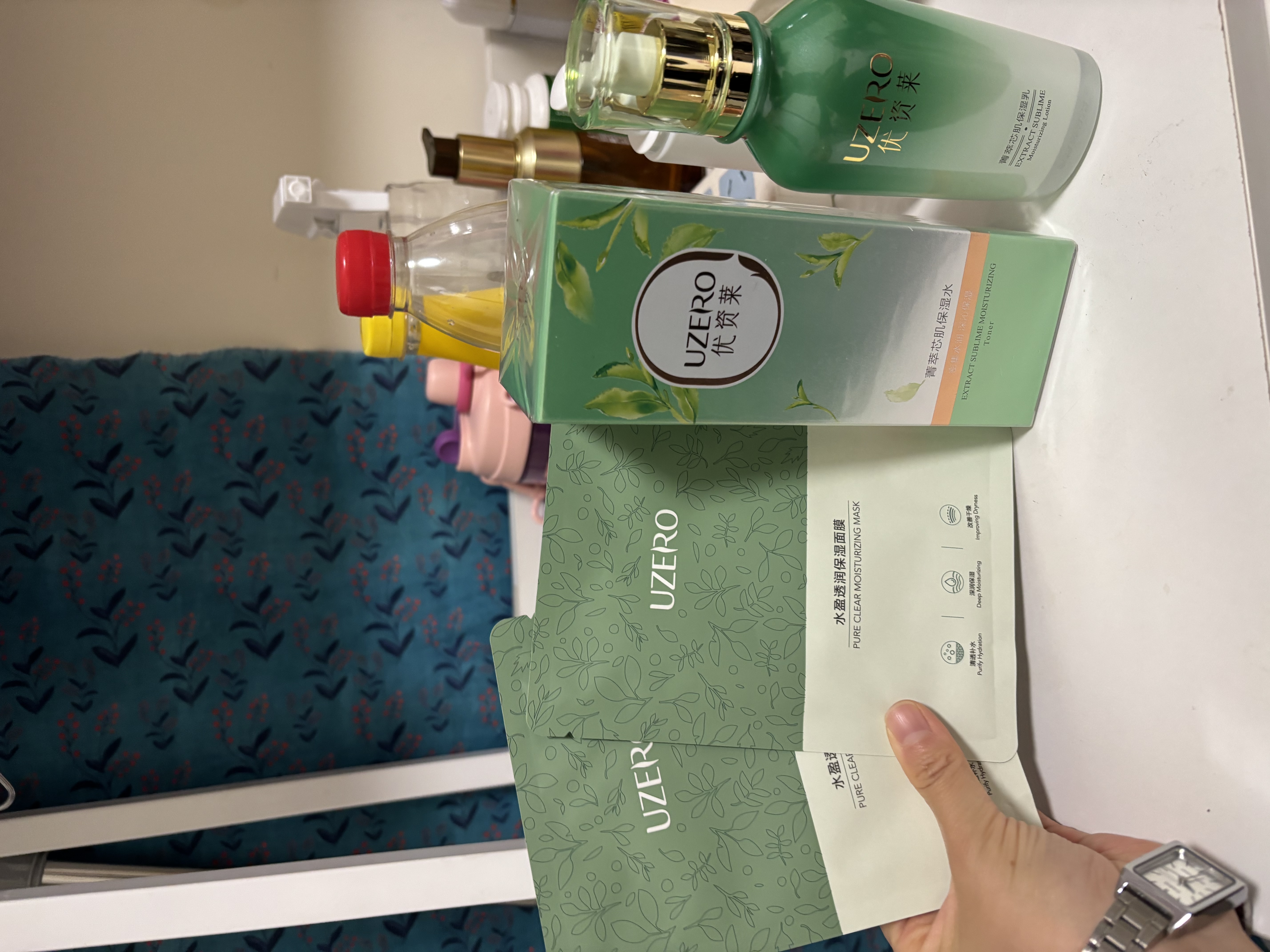 优资莱（UZERO）绿茶菁萃芯肌化妆品套装女补水保湿礼盒洁水乳护肤官方正品国货 【肌底补水2件套】水+乳 实拍图