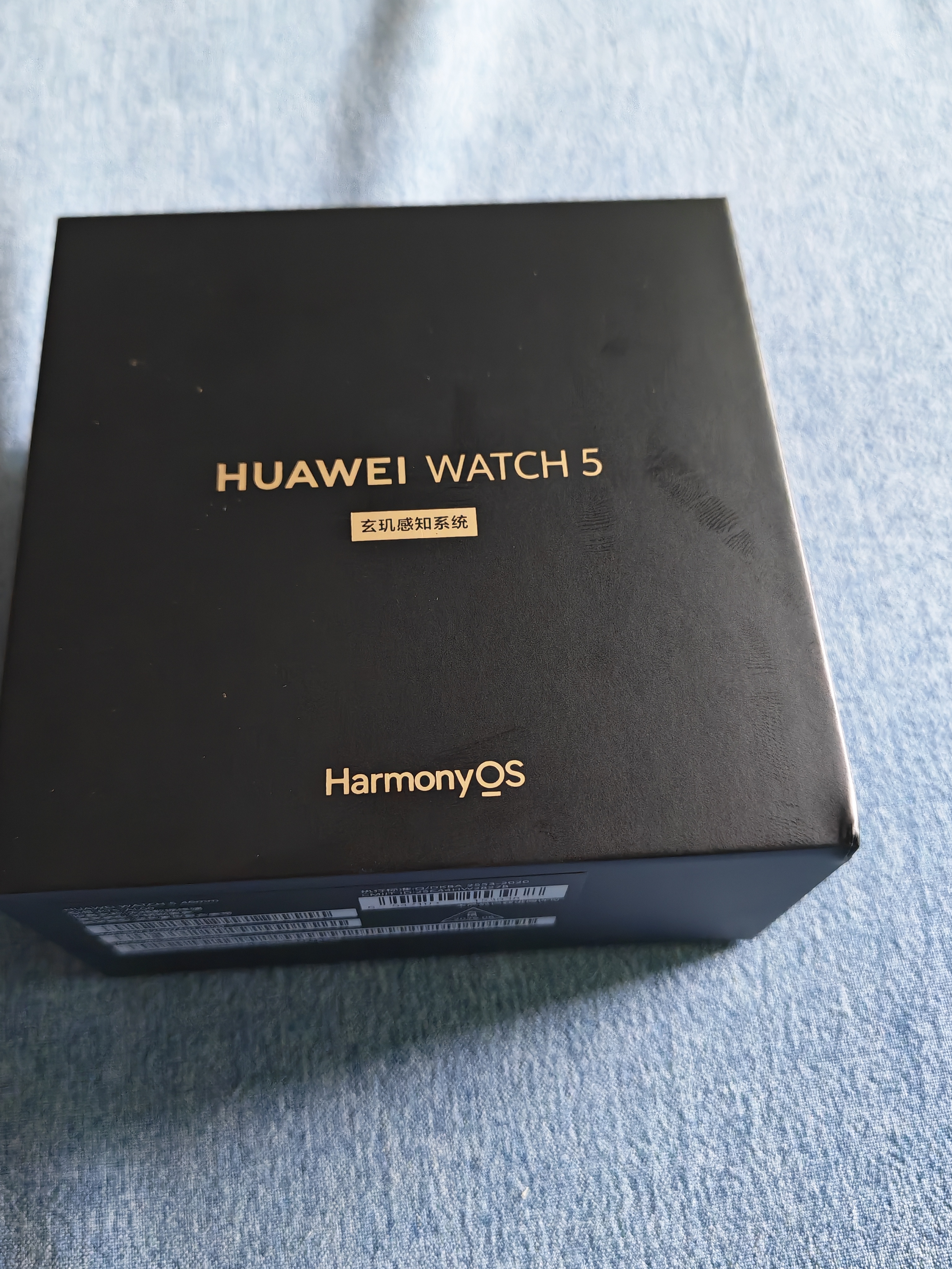 华为HUAWEI WATCH 5 46mm 基础款不锈钢表壳星河蓝素皮复合表带首创X-TAP智感窗eSIM通话手表 实拍图