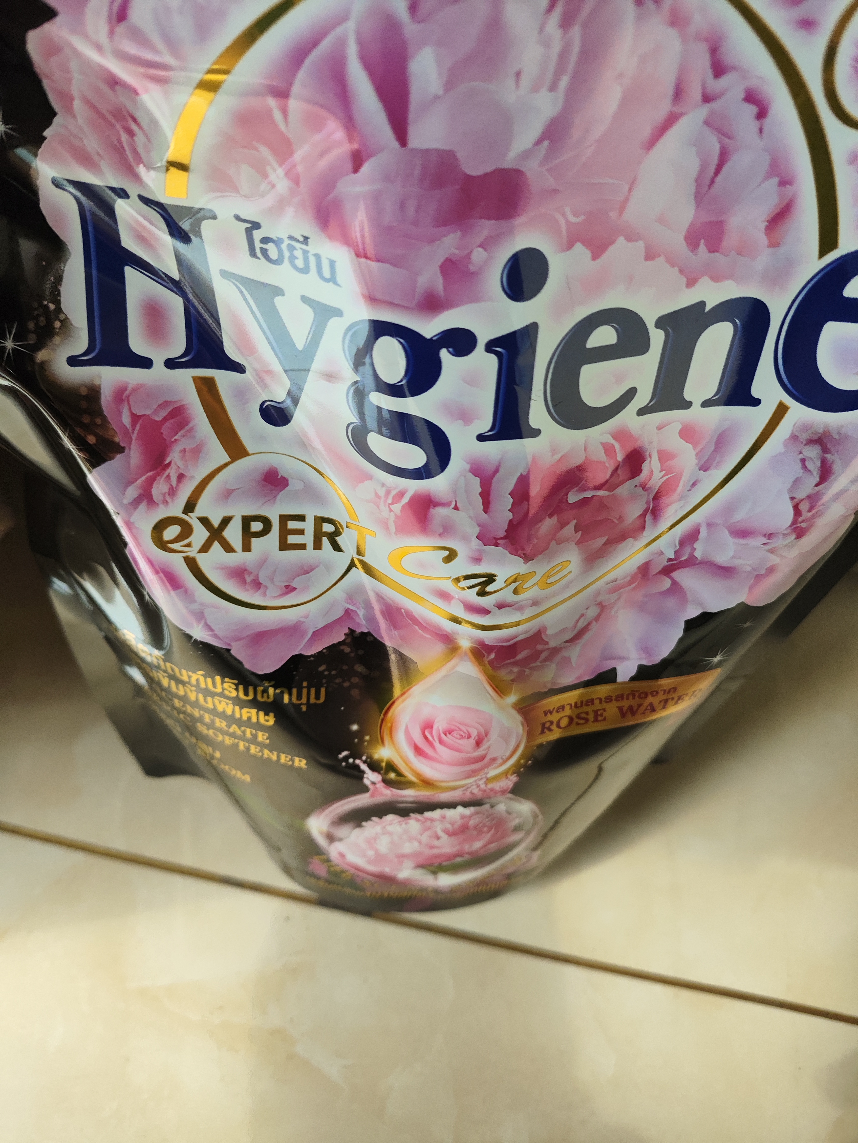 喜净Hygiene泰国进口柔顺剂 芍药盛放1.1L 持久留香衣物护理柔顺 实拍图