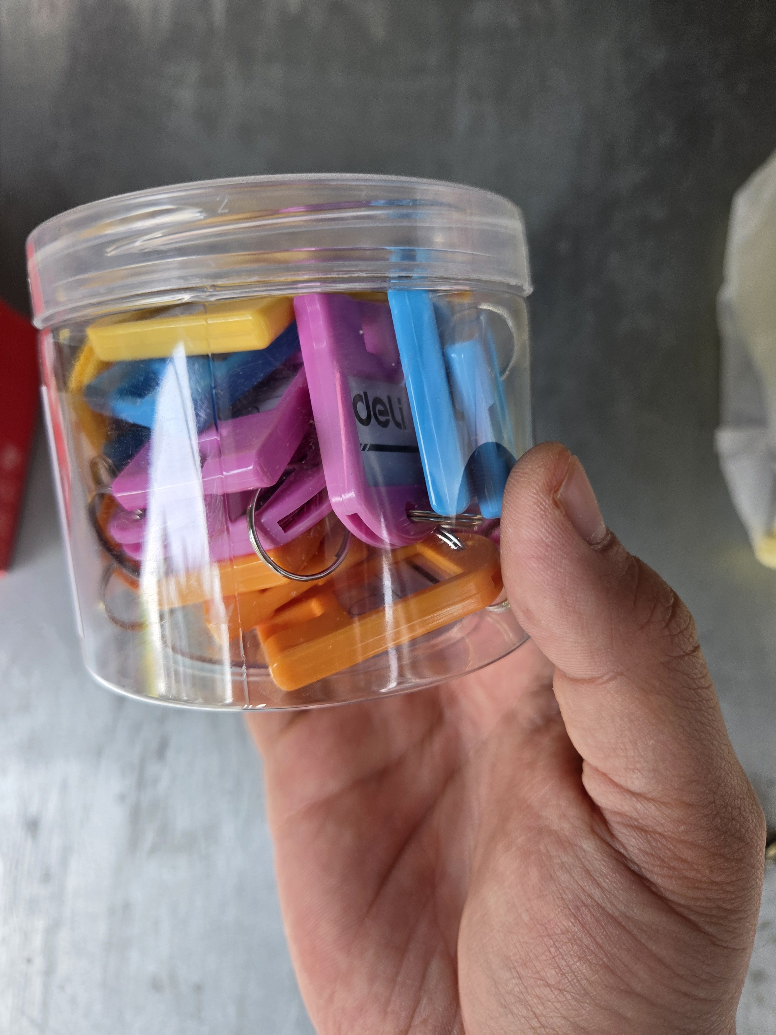 得力(deli)彩色钥匙管理箱专用钥匙牌 24个装 办公用品 9330 实拍图
