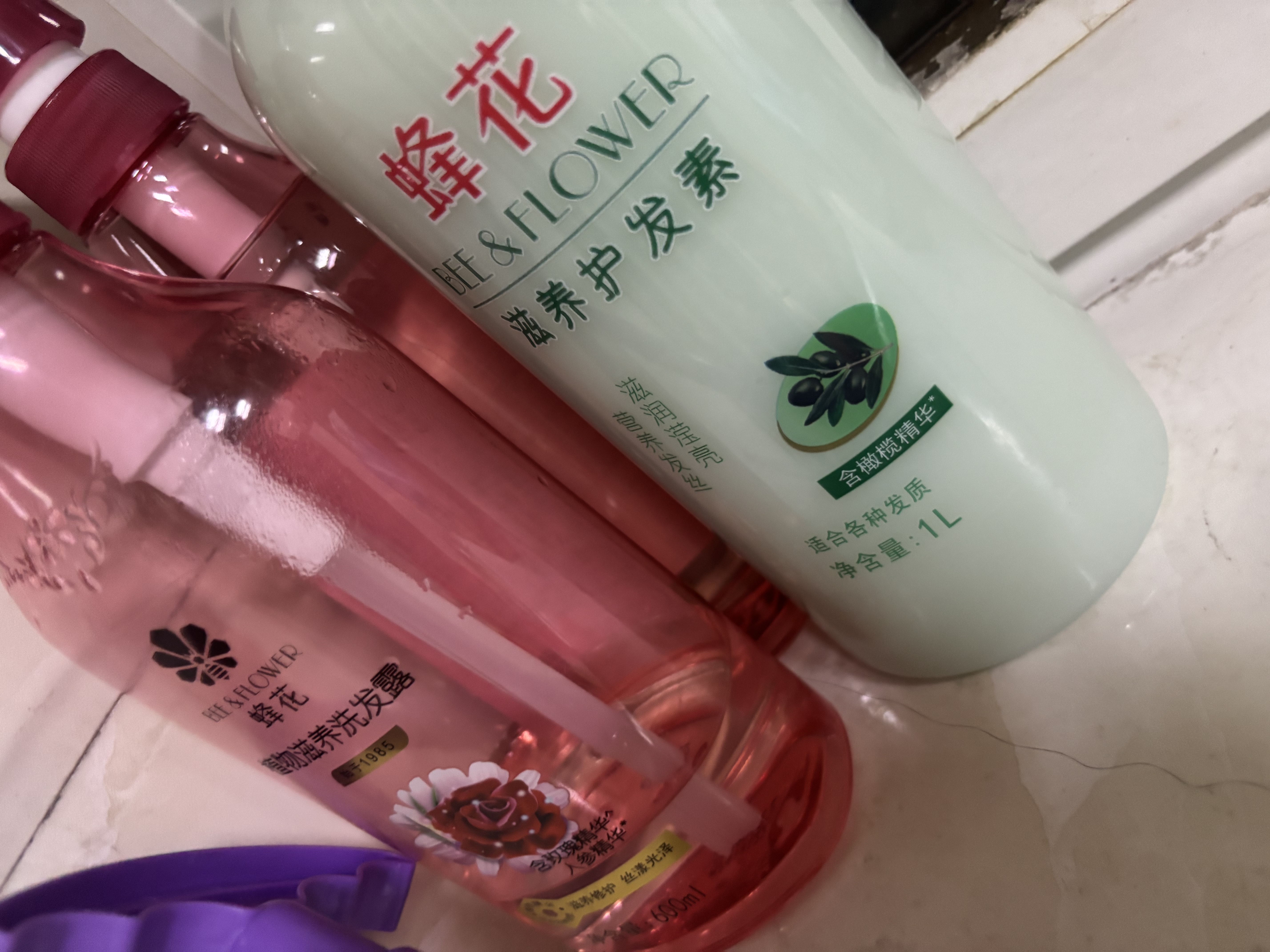 蜂花王俊凯推荐护发素润发乳1L橄榄精华营养保湿改善干枯毛躁 实拍图