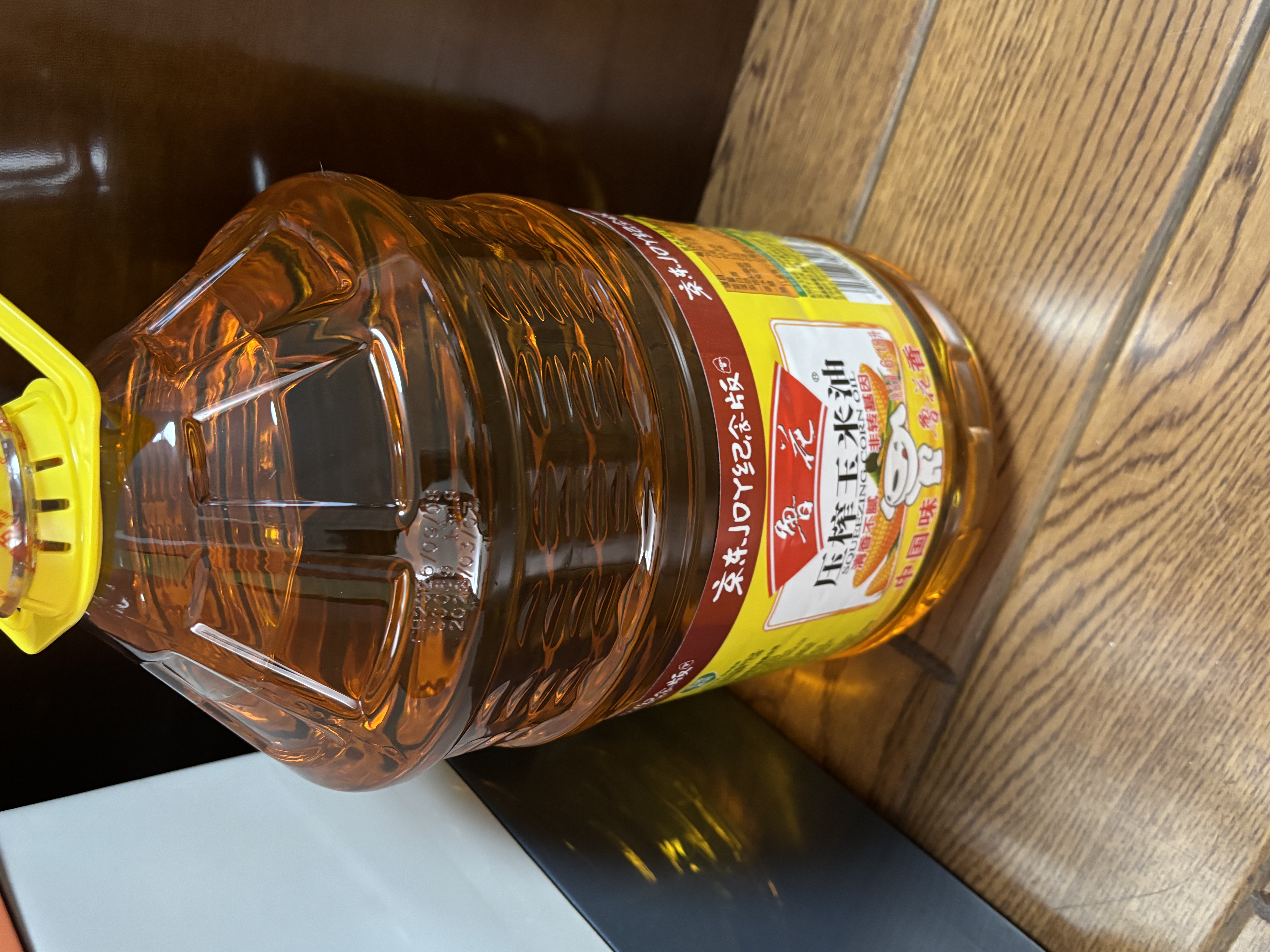 鲁花食用油 物理压榨 非转基因 玉米油6.18L 家用粮油 健康植物油 实拍图