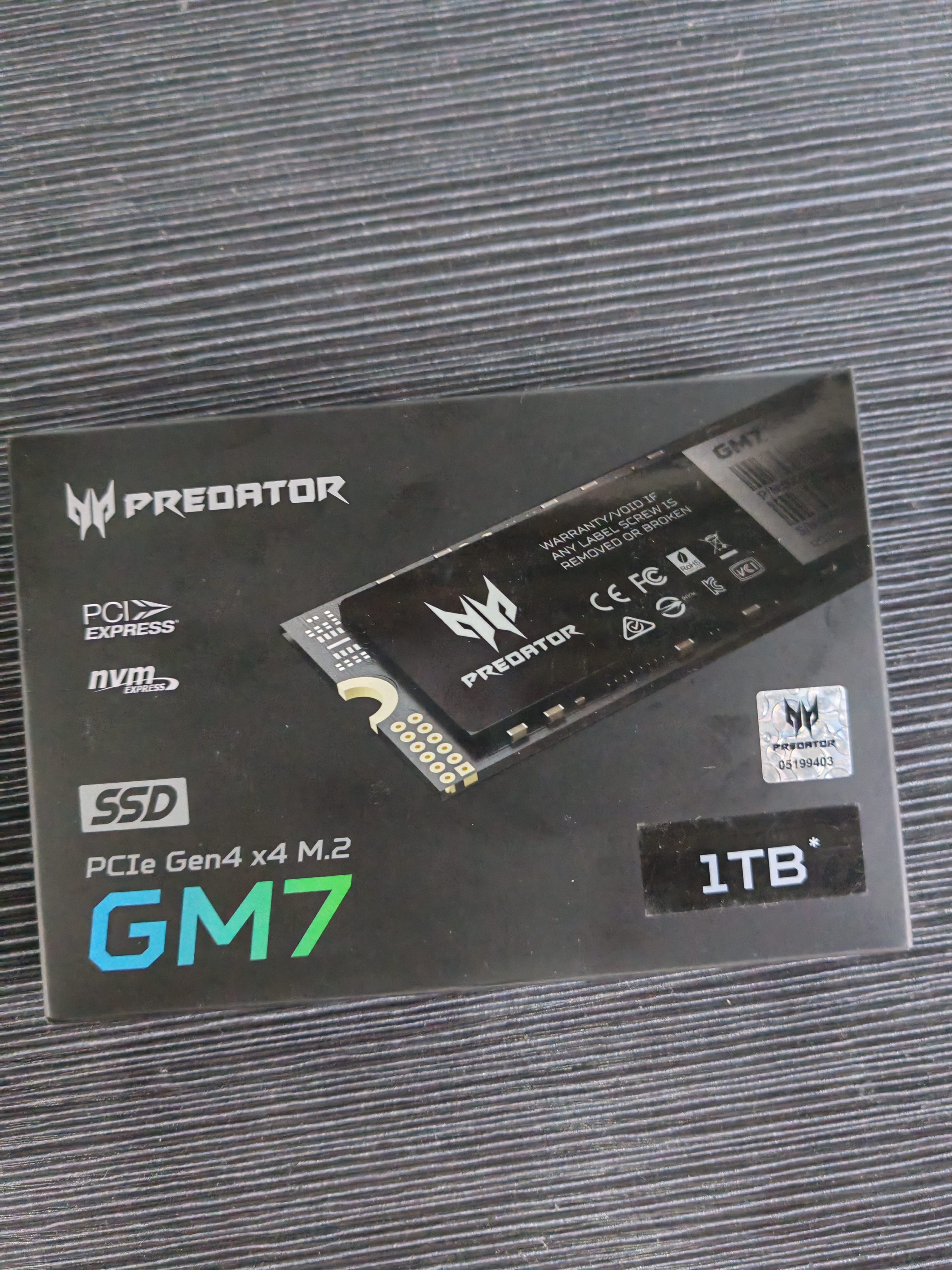 宏碁掠夺者（PREDATOR）1TB SSD固态硬盘 M.2接口(NVMe协议) GM7系列｜NVMe PCIe 4.0读速7200MB/s  AI电脑存储配件 实拍图
