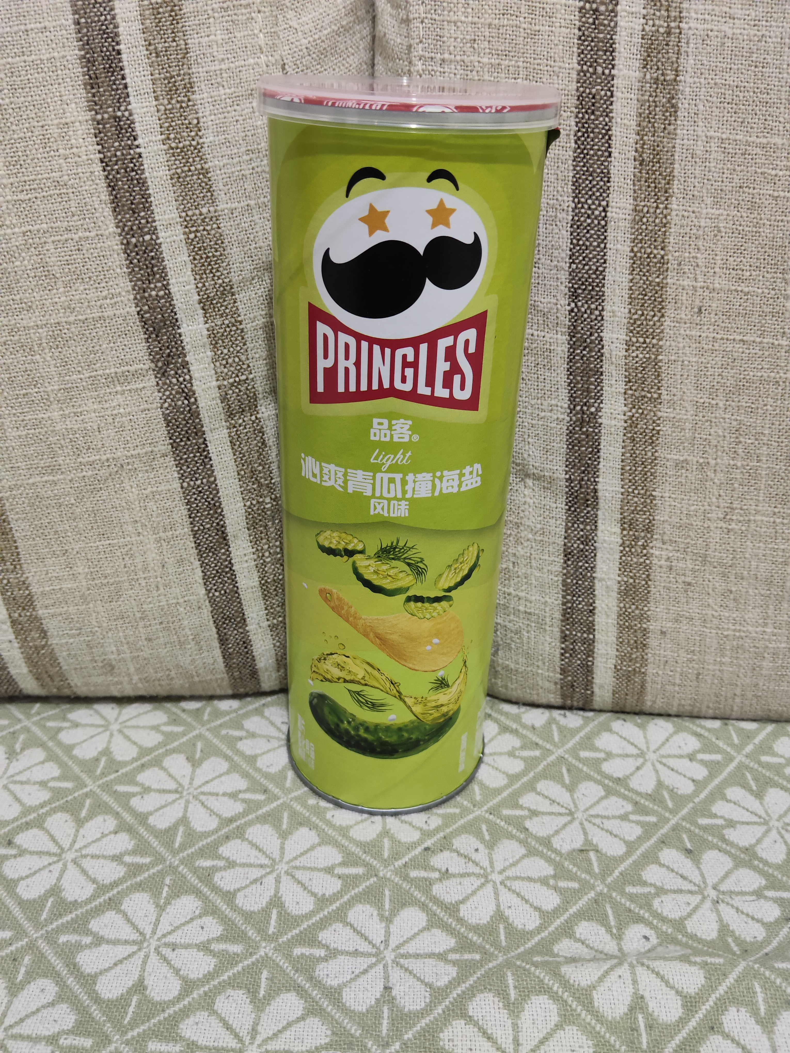 品客（Pringles）桶装罐装薯片办公室马铃薯片青瓜撞海盐风味110g休闲零食膨化食品 实拍图