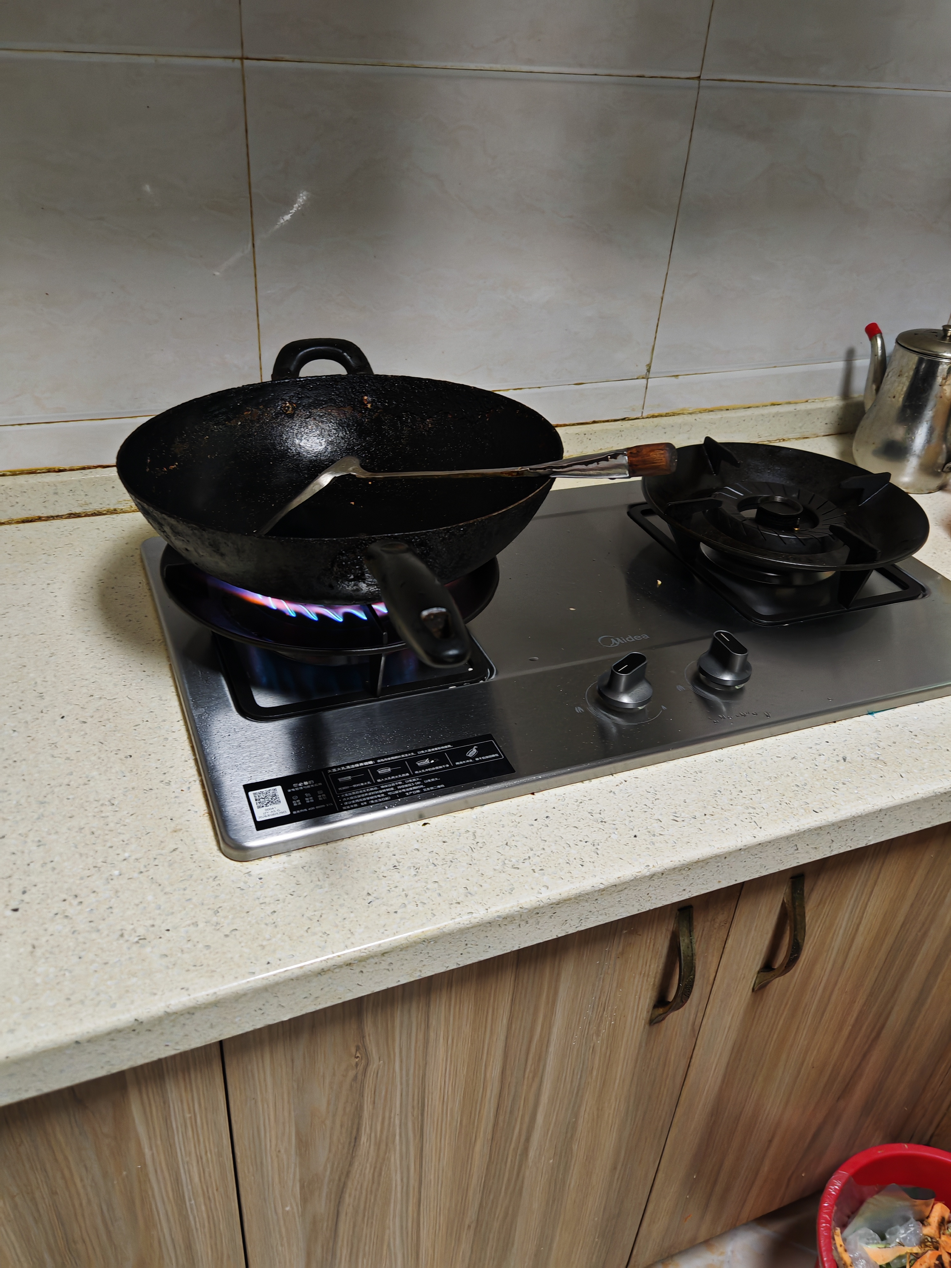 美的（Midea）【液化气】燃气灶 家用5.0kW猛火灶台嵌两用 70%热效率 可调节底盘 JZY-A5-G 实拍图