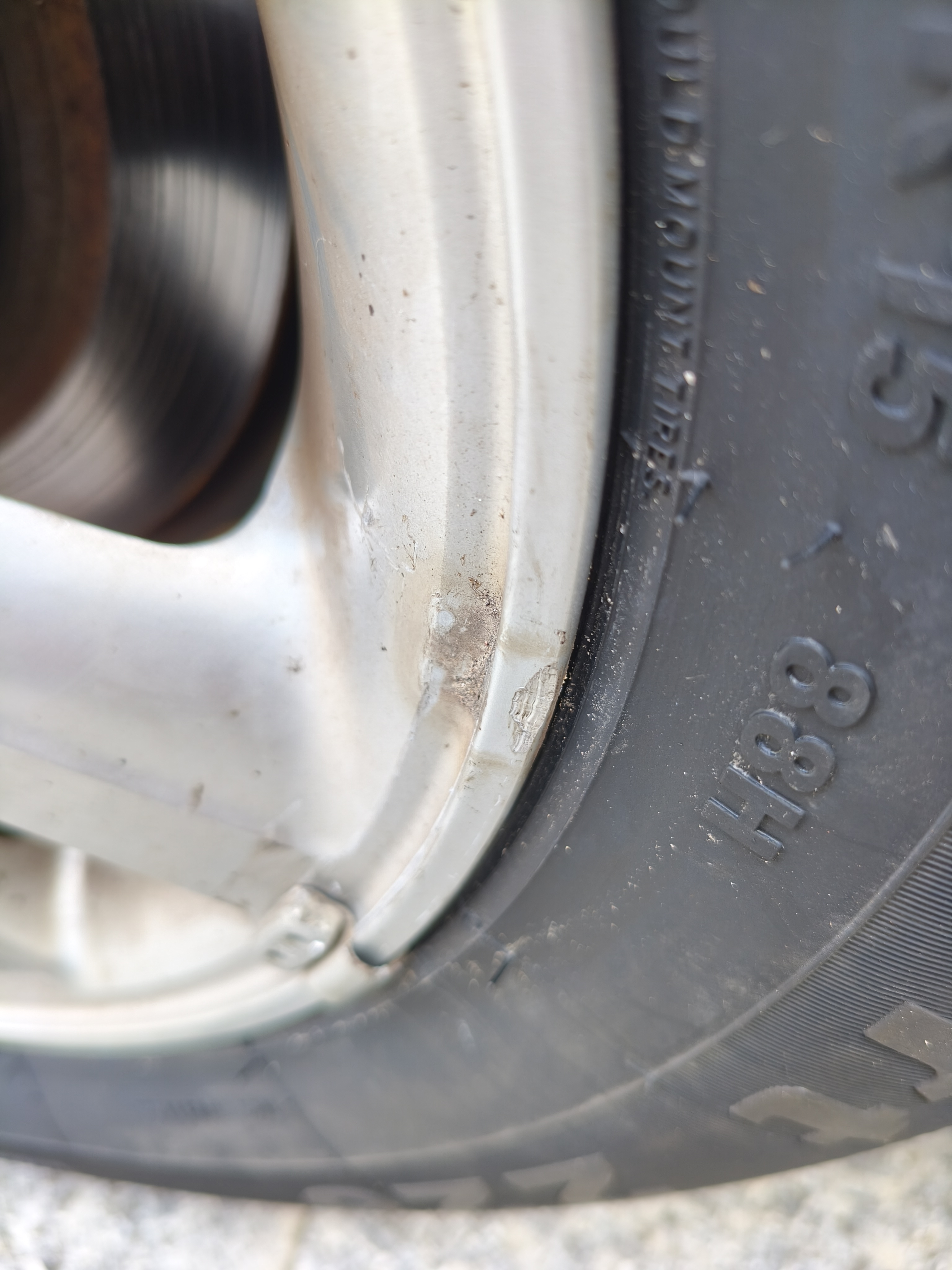 佳通轮胎(Giti)轮胎185/65R15 88H  228 适配 爱丽舍/启辰/现代悦纳 实拍图