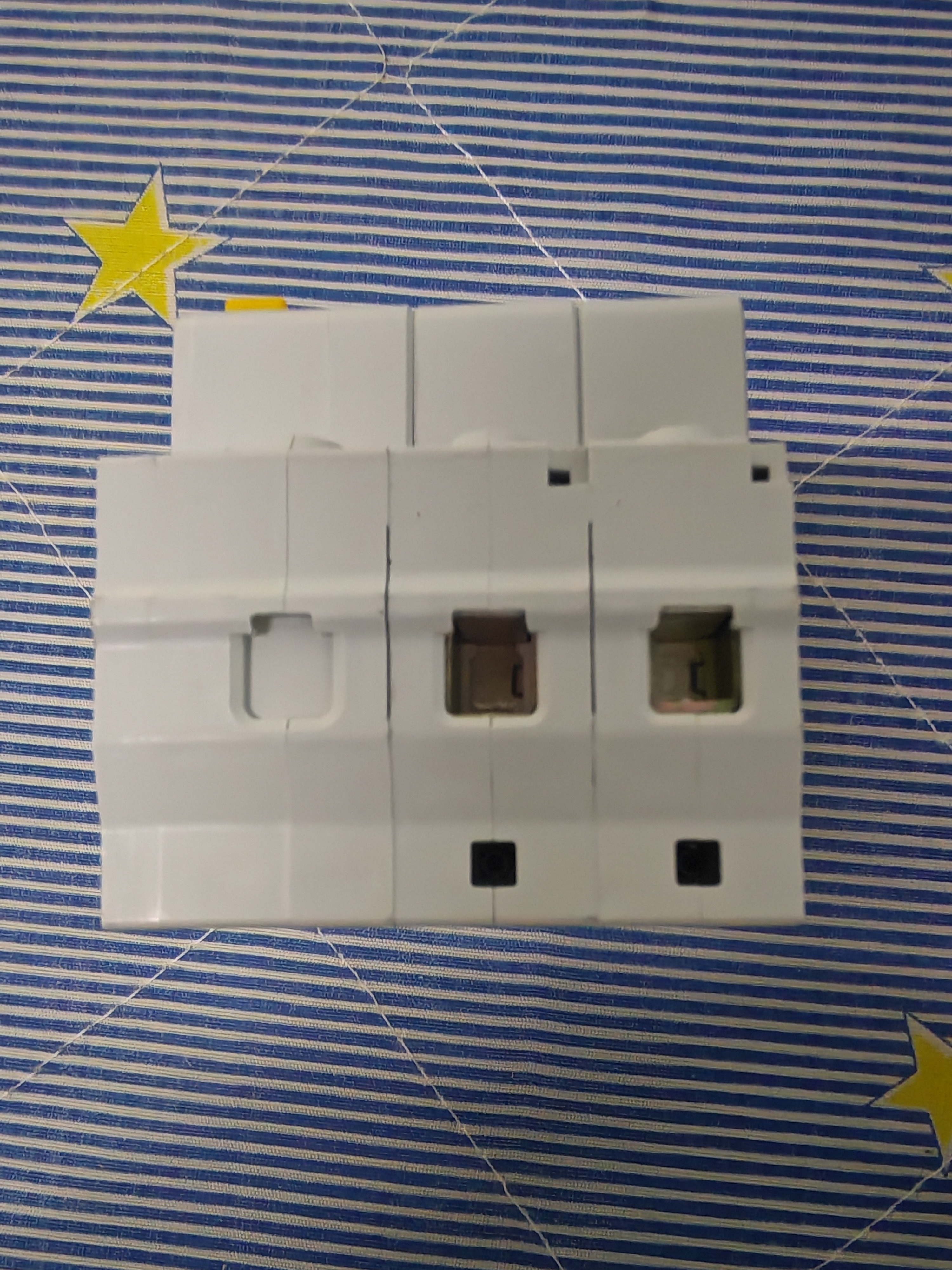 德力西电气空气开关DZ47sLE C型 2P 25A漏电保护断路器 过载短路漏电保护 实拍图