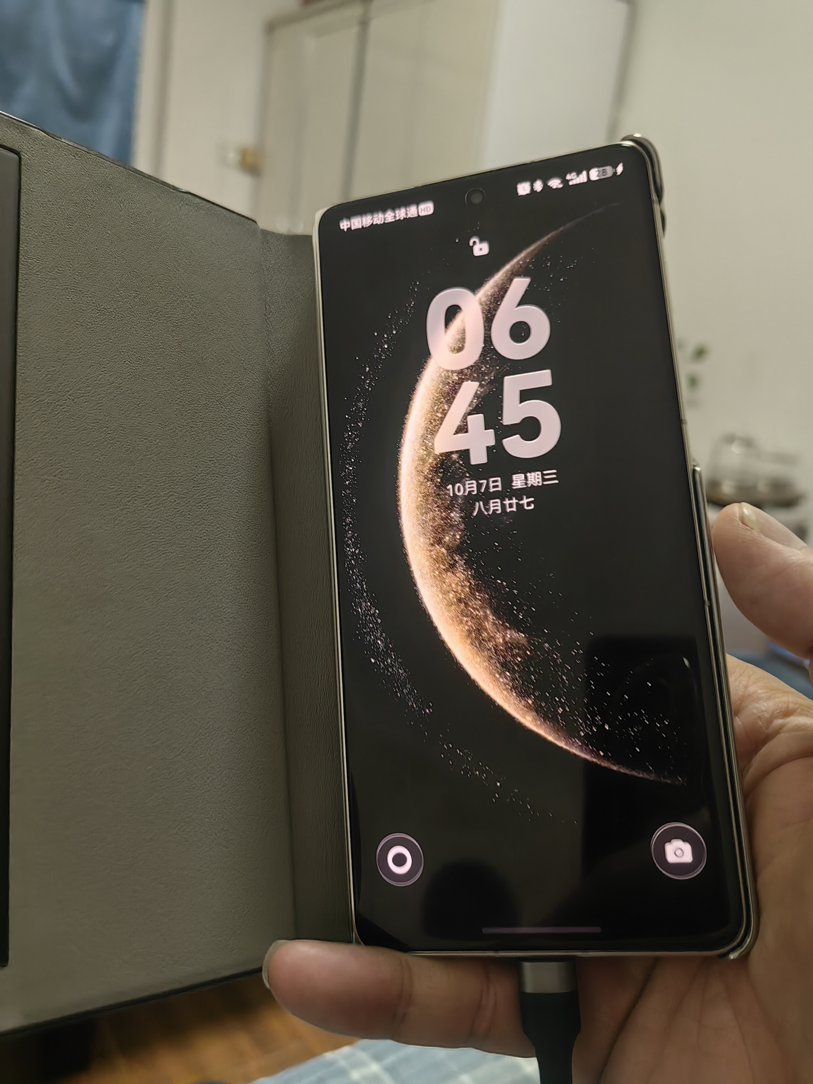 HUAWEI Mate X6 12GB+512GB星云灰分布式玄武架构 鸿蒙大屏AI 红枫原色影像折叠旗舰手机 折叠屏 实拍图