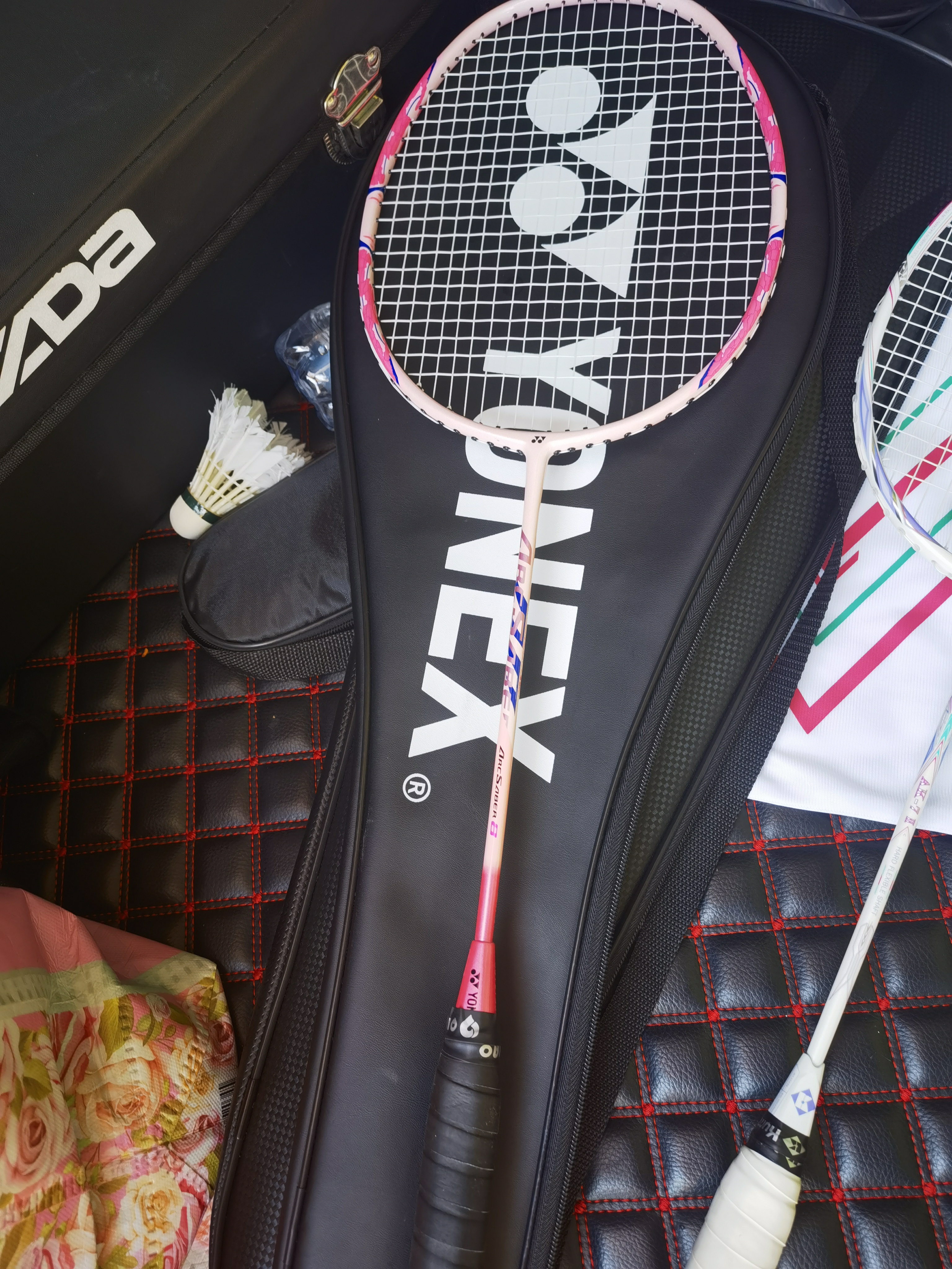 尤尼克斯（YONEX）羽毛球拍全碳素精准控球高磅弓箭比赛ARC8樱花粉已穿24磅附手胶 实拍图