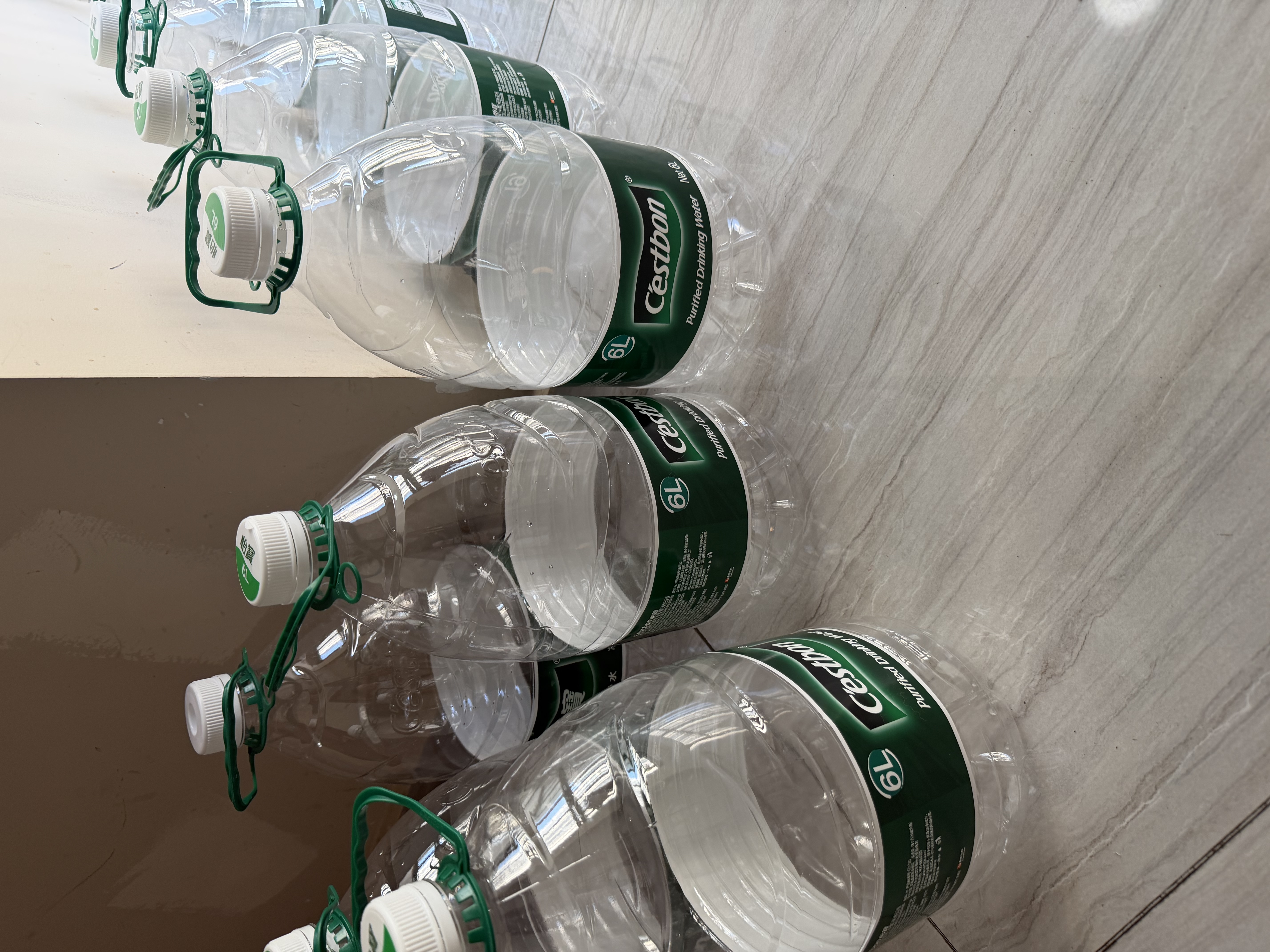 怡宝纯净水6L*3桶 实惠家庭装 泡茶煲汤 饮用水大桶装整箱 租房实用 实拍图