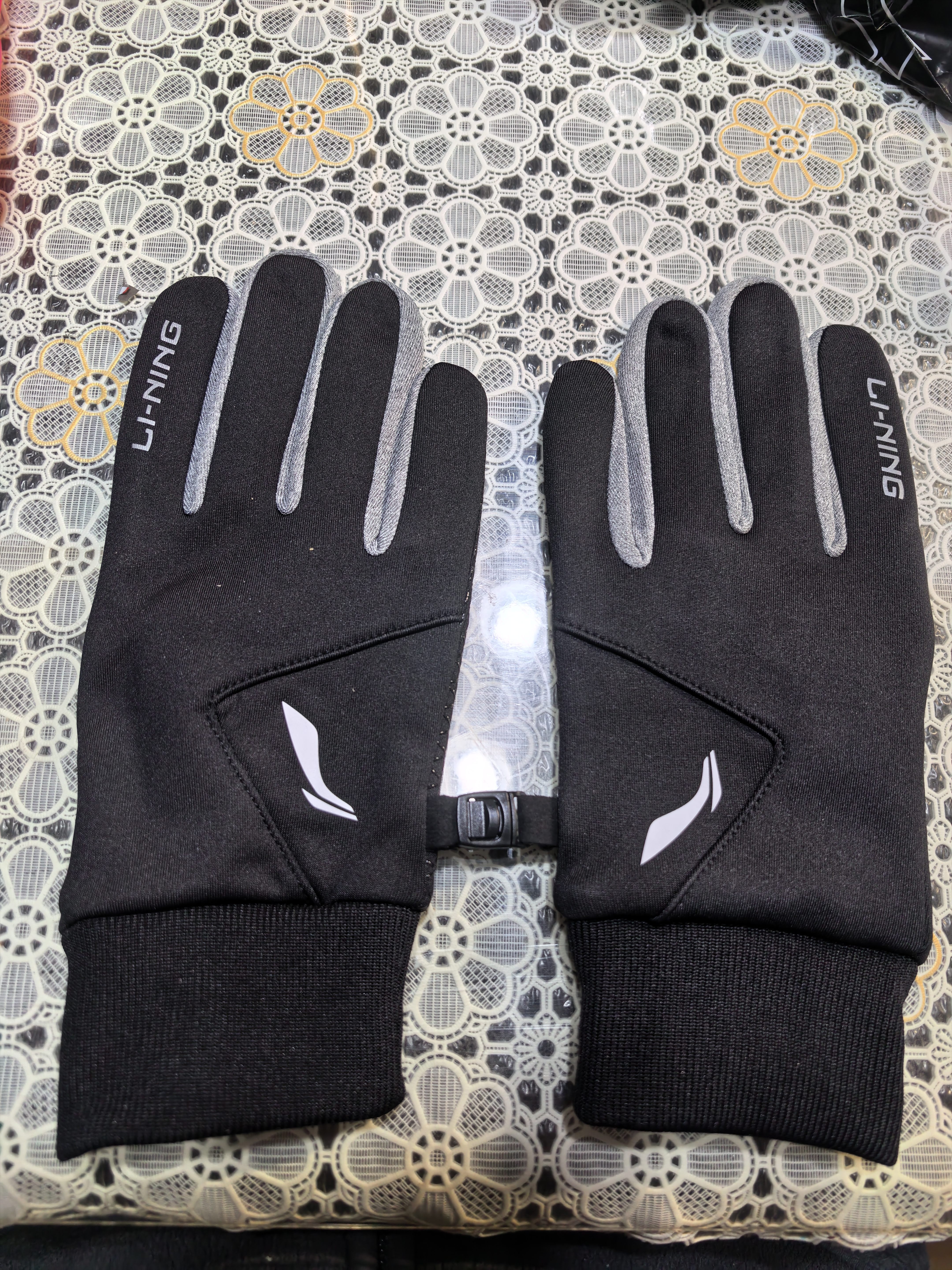 李宁（LI-NING）骑行手套冬季男女保暖加绒电动摩托自行车手套防冻防寒风登山滑雪 实拍图