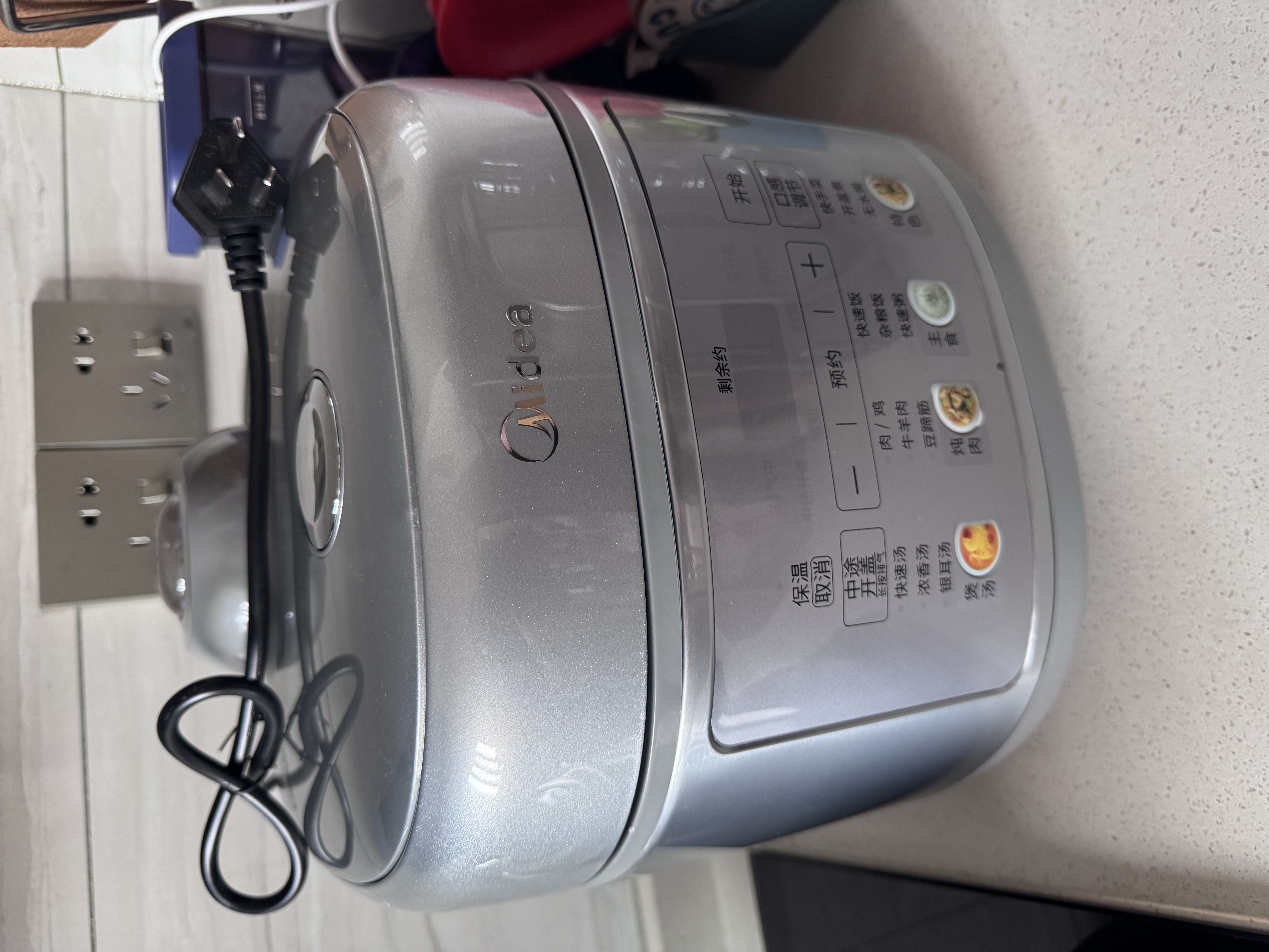 美的（Midea）IH加热大鸭梨AI智能120kPa电压力锅晶钛0涂层高压锅5L多功能新款电饭煲家用4-6人智能预约MY-S6 实拍图