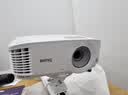 明基（BenQ）E545 高亮智能投影仪 投影仪办公 （4000流明 手机ipad投屏 U盘直读 支持侧投 E540升级款） 实拍图