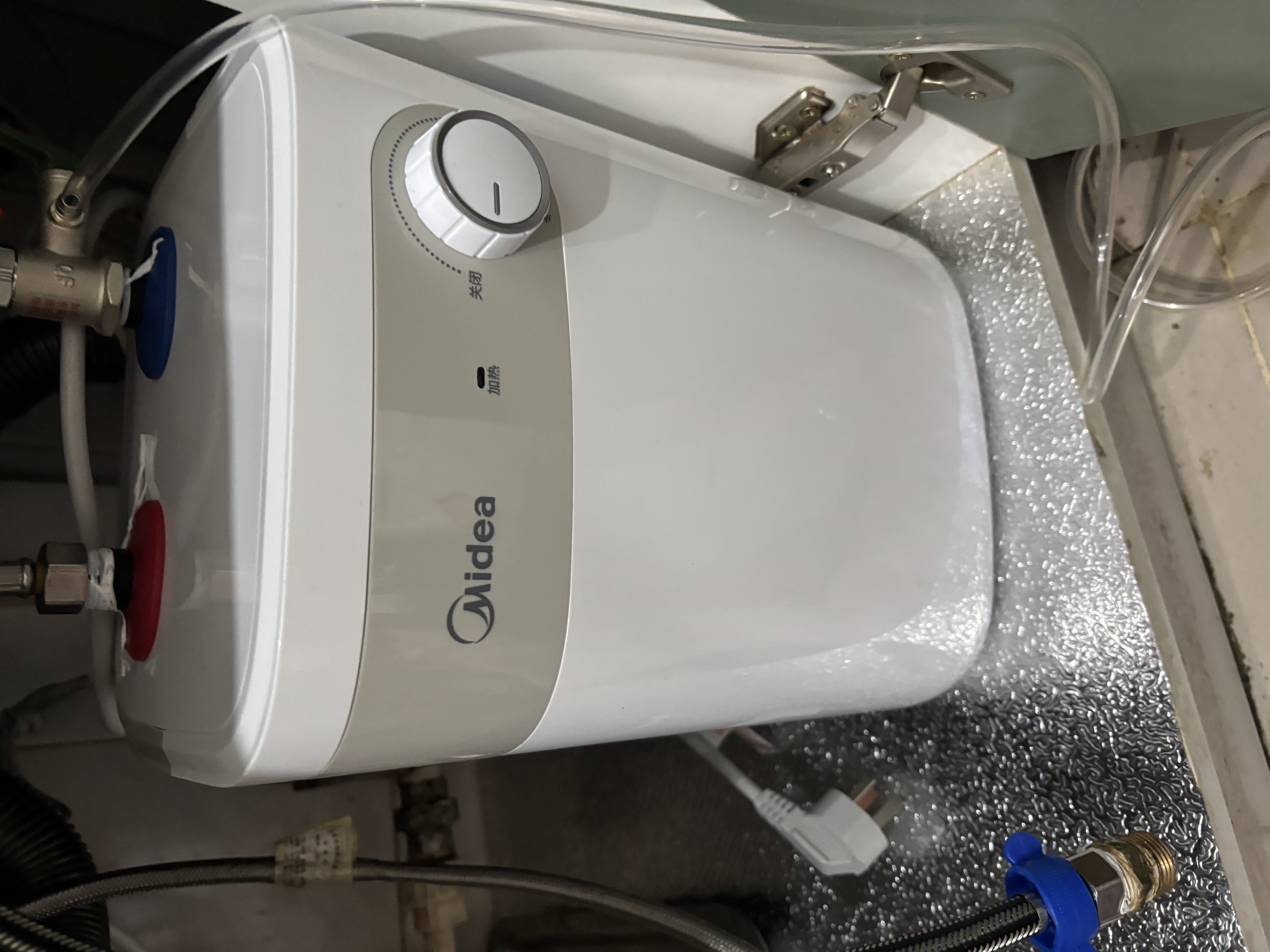 美的（Midea）【珐琅无缝内胆】5升储水式电热水器小厨宝家用洗碗洗菜安全1650W速热厨房台下热水宝F05-15A1(S) 实拍图