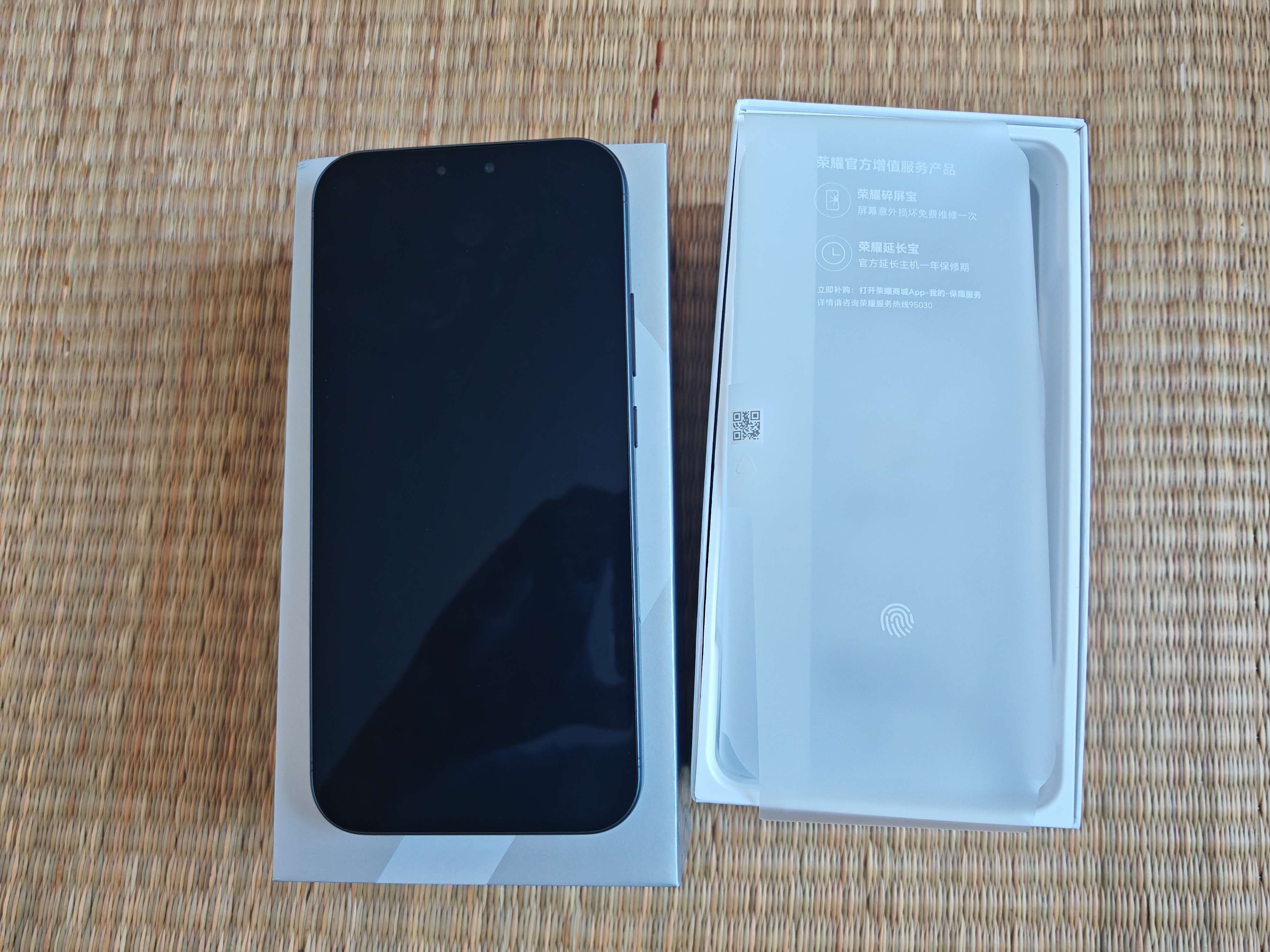 荣耀Magic9 Pro Max 12+512 影黑 第六代骁龙8超级至尊版 阿莱双两亿超清影像 5G AI 旗舰手机 实拍图