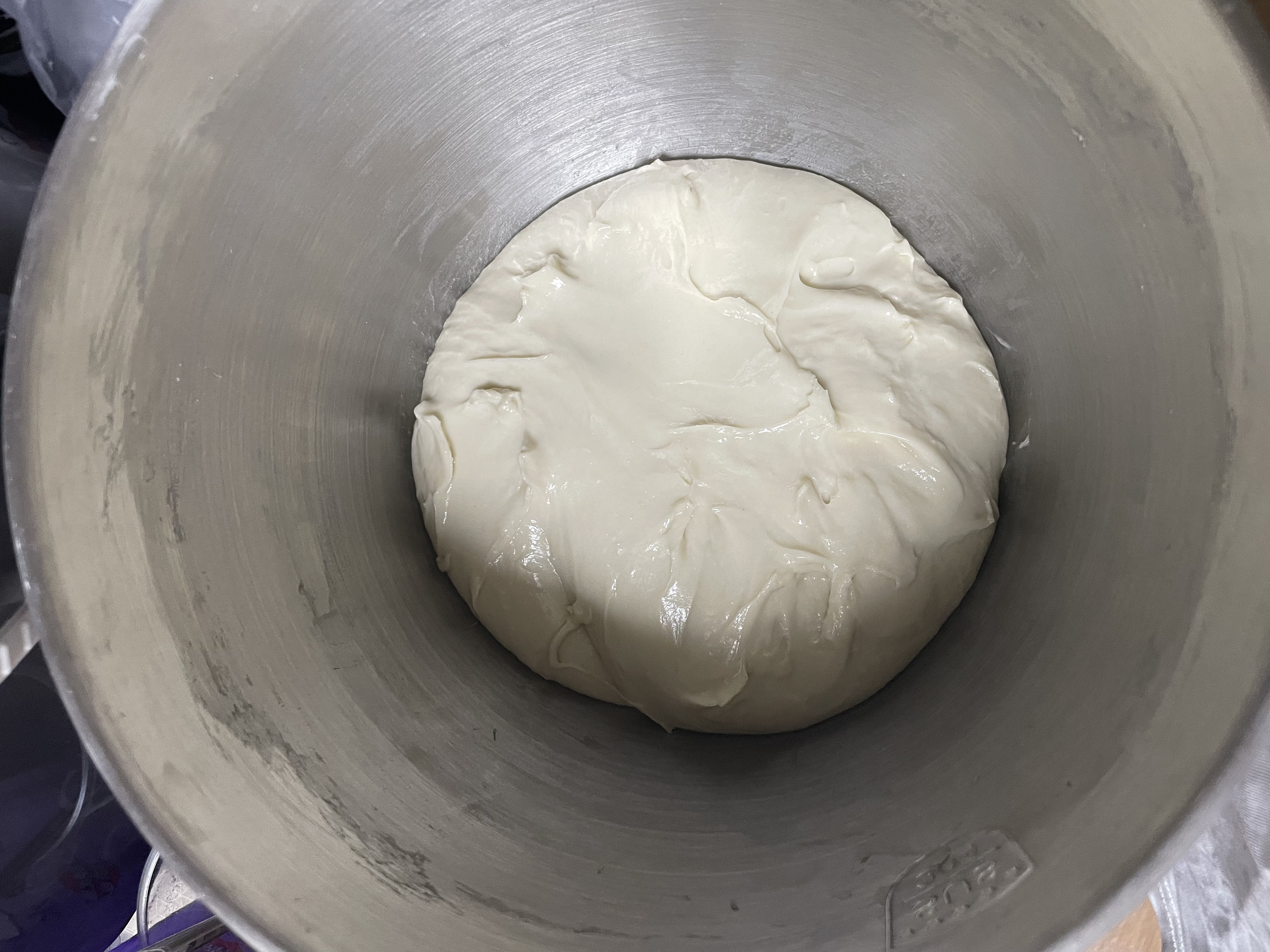 奥克斯（AUX）厨师机家用和面机多功能揉面机奶油机4L打蛋器600W全自动搅拌料理机奶油白SC-209 实拍图