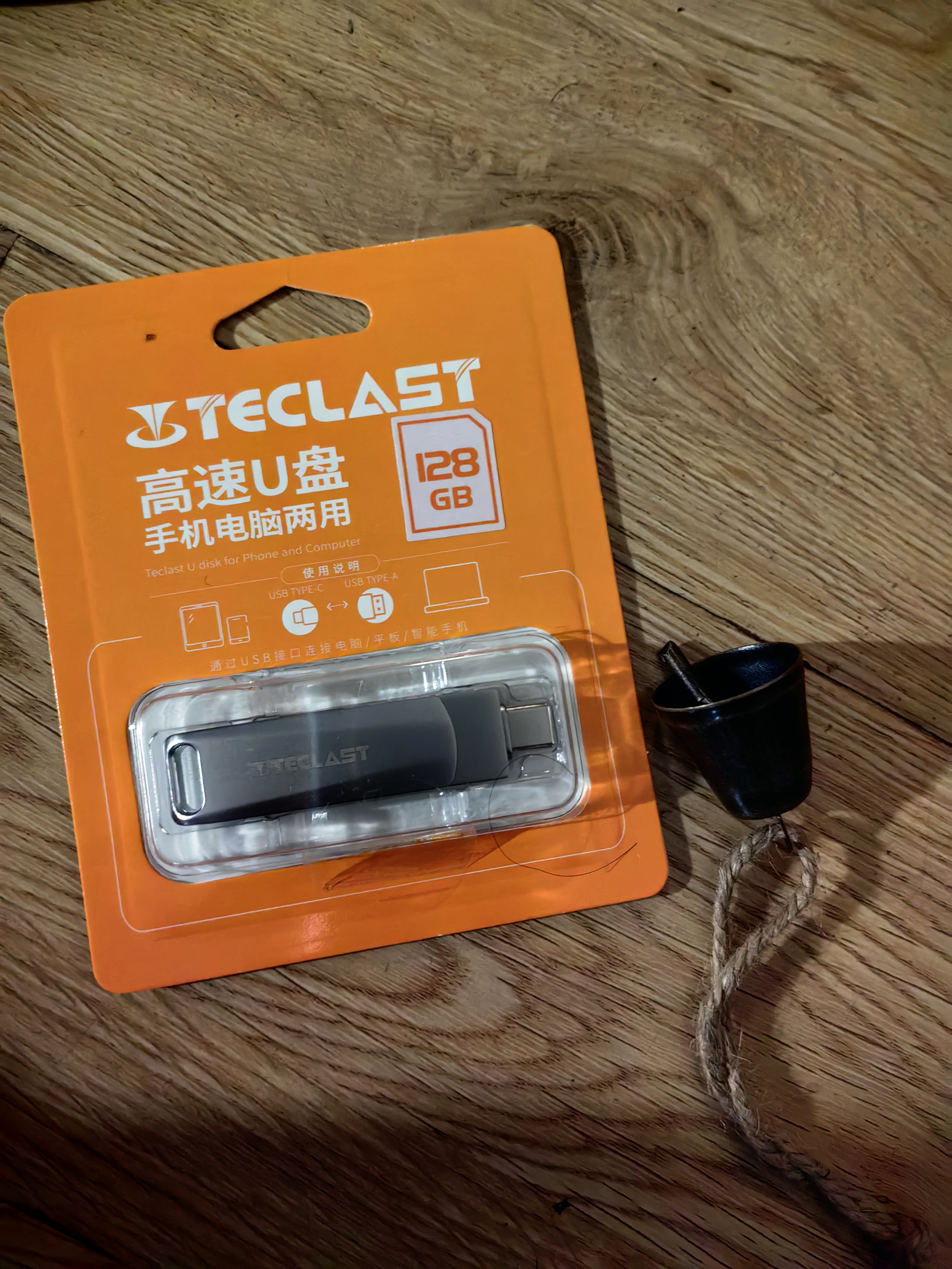 台电（TECLAST）128GB Type-C USB3.2 手机U盘 移动高速双接口U盘 安卓手机电脑两用 特斯拉行车记录仪优盘 实拍图