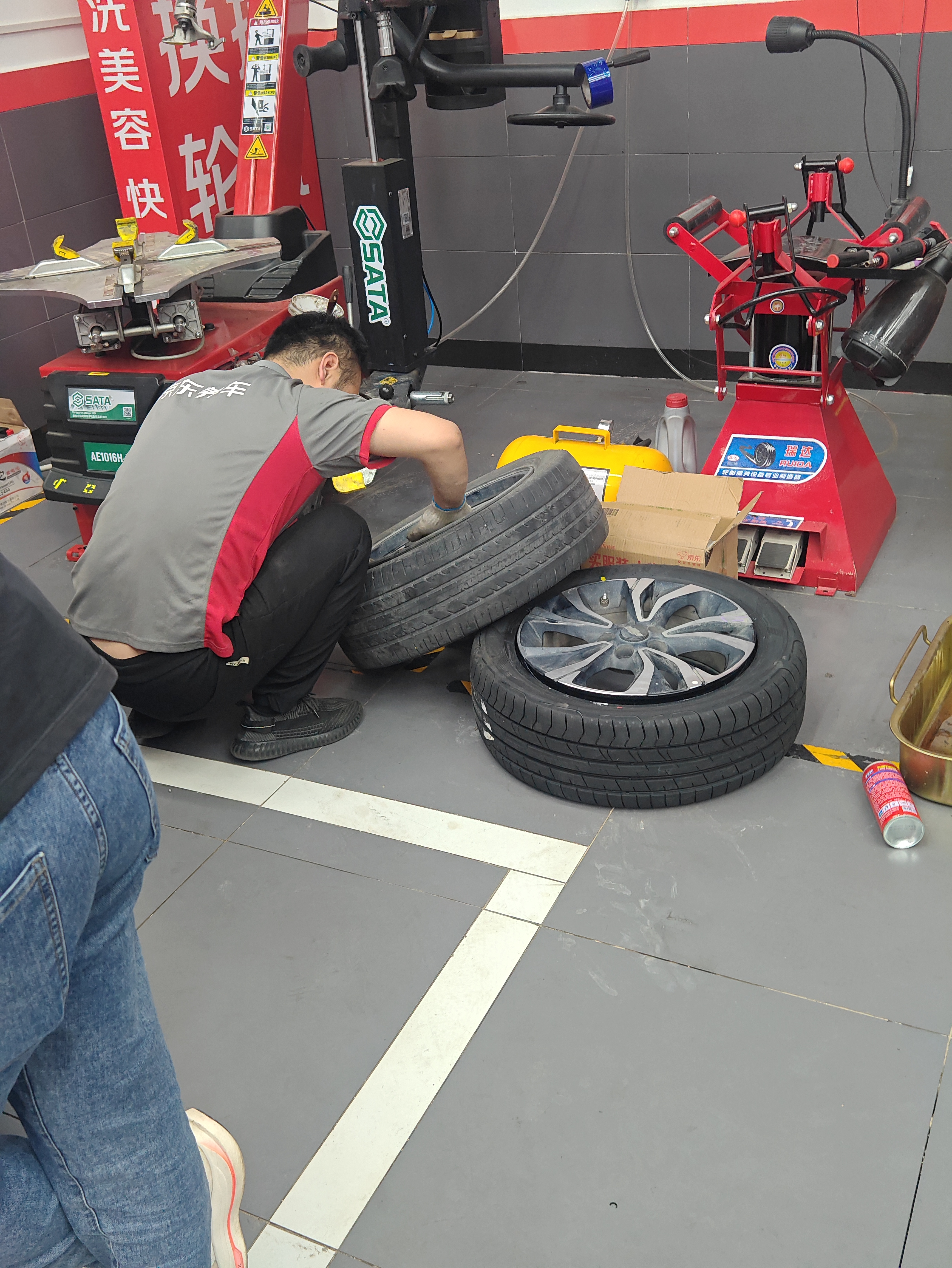 固特异（Goodyear）汽车轮胎 205/55R16 91W 鹰驰F1酷跑 适配 速腾/卡罗拉 御乘升级 实拍图