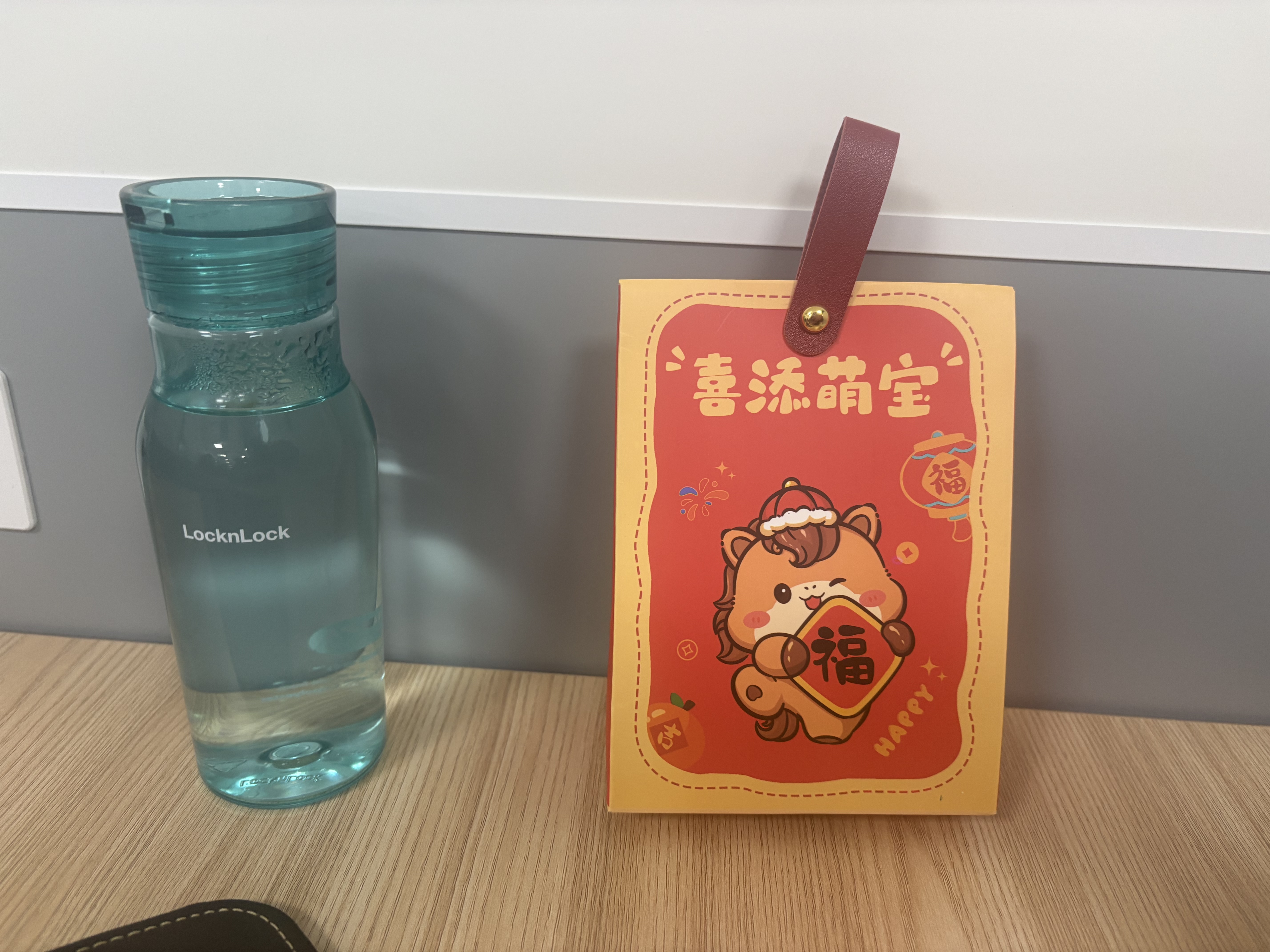 乐扣乐扣运动水杯青少年tritan透明水瓶学生上学专用便携外出夏季塑料杯子 实拍图