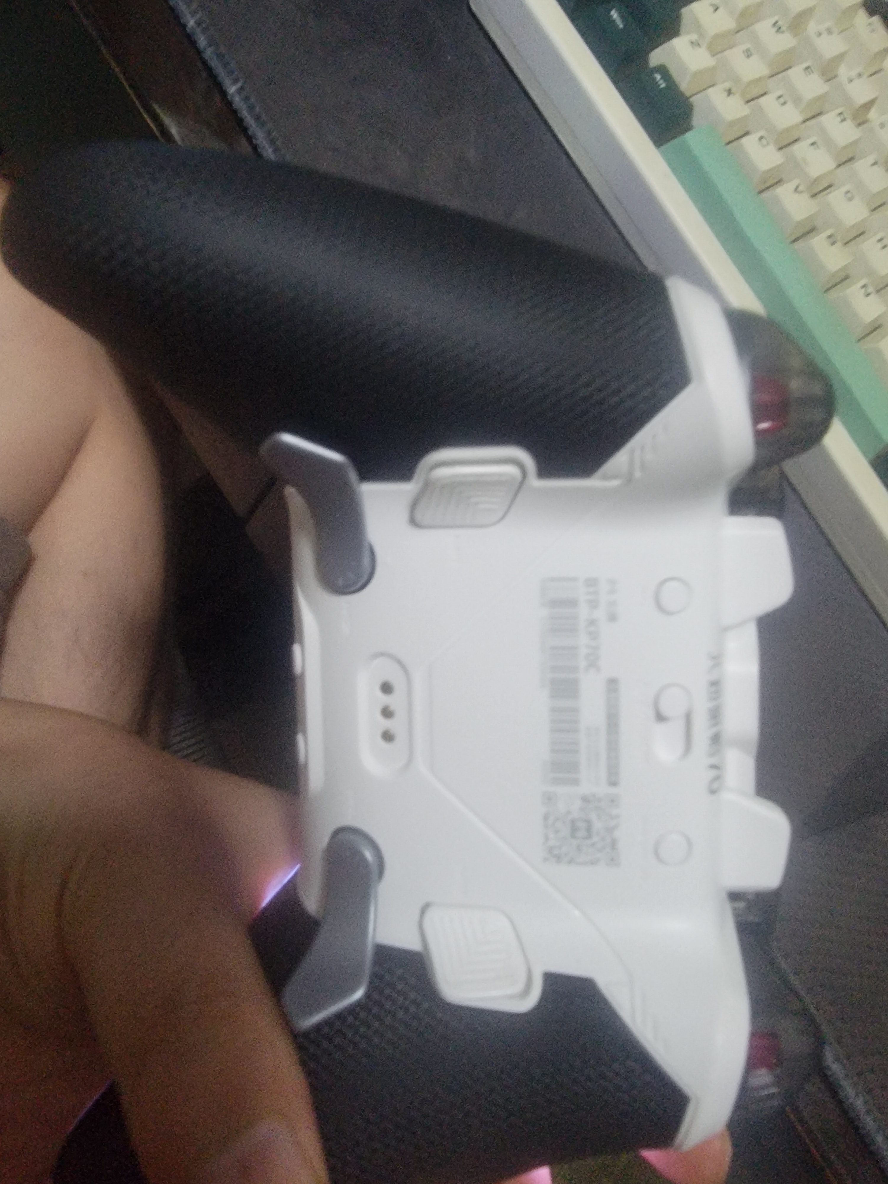 北通鲲鹏70精英游戏手柄无线AI智控触觉反馈肩键xbox电脑PC蓝牙NS steam手机switch2影之刃零 6D升级款 实拍图