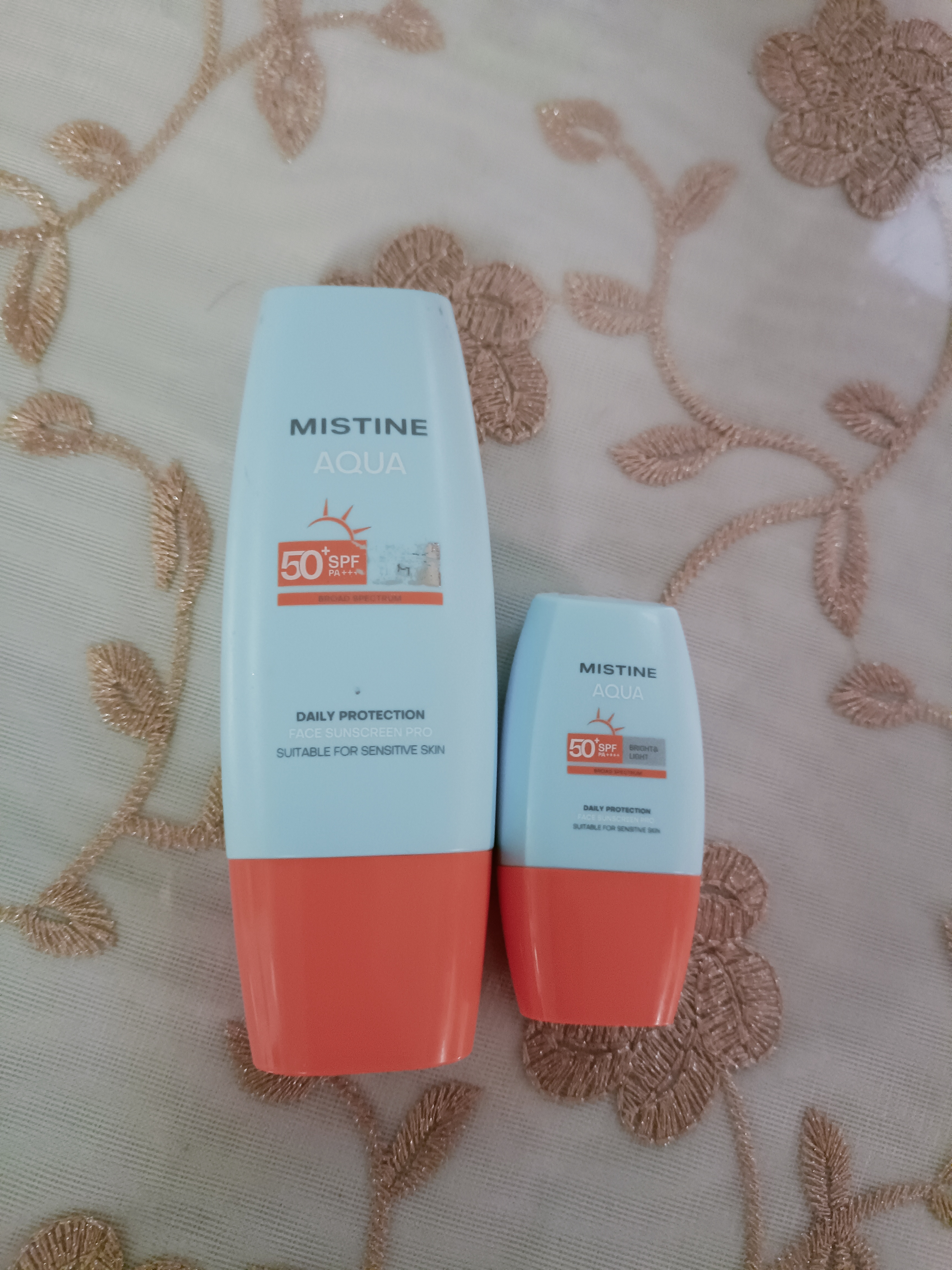 Mistine蜜丝婷防晒霜小黄帽面部水感养肤防水汗60ml*2军训男女通用 实拍图
