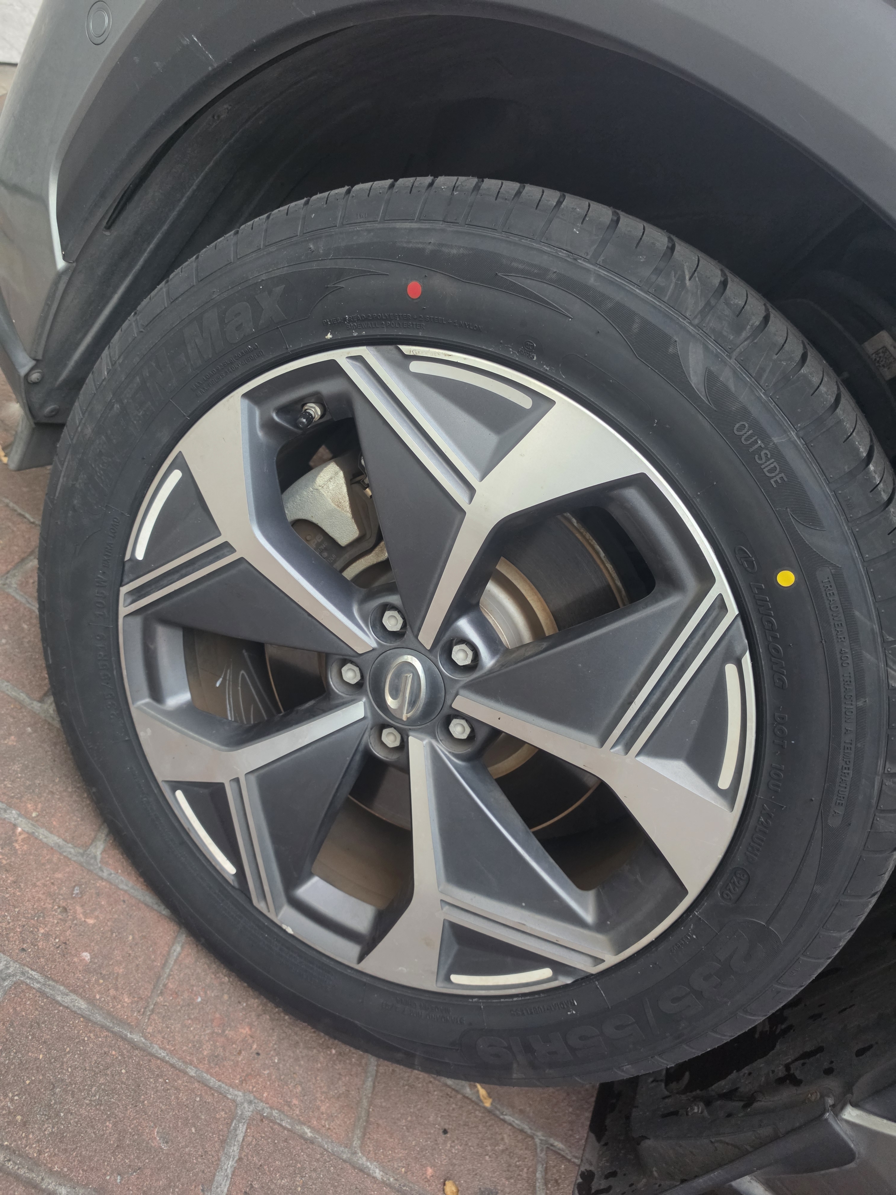 玲珑轮胎汽车轮胎235/55R19 105W XL 臻选GREEN-Max适配哈弗H6/H7/魏派VV6 实拍图