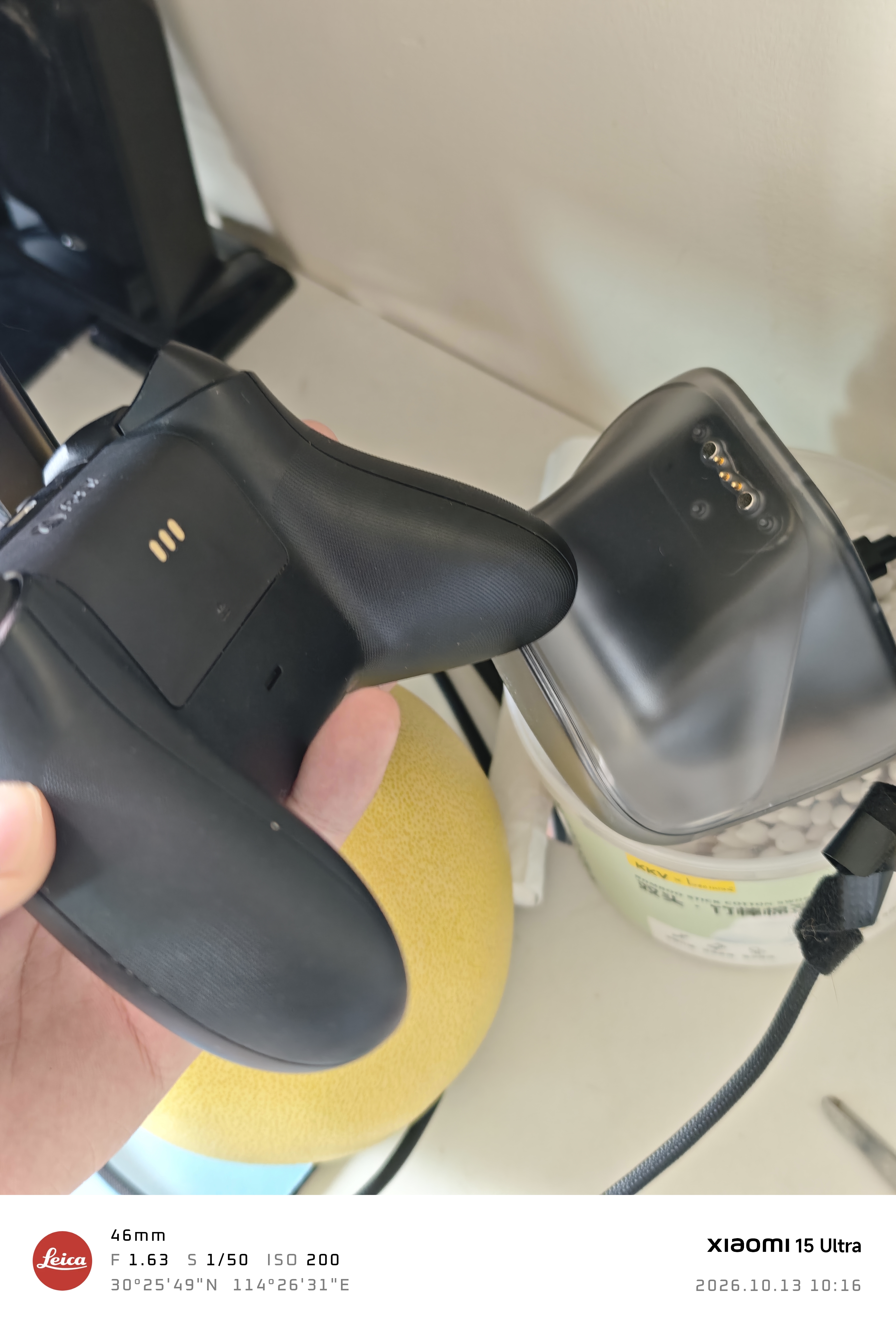 八位堂 燃云单充底座 微软授权Xbox Series手柄电池Xbox One X/S充电底座充电器套组 实拍图