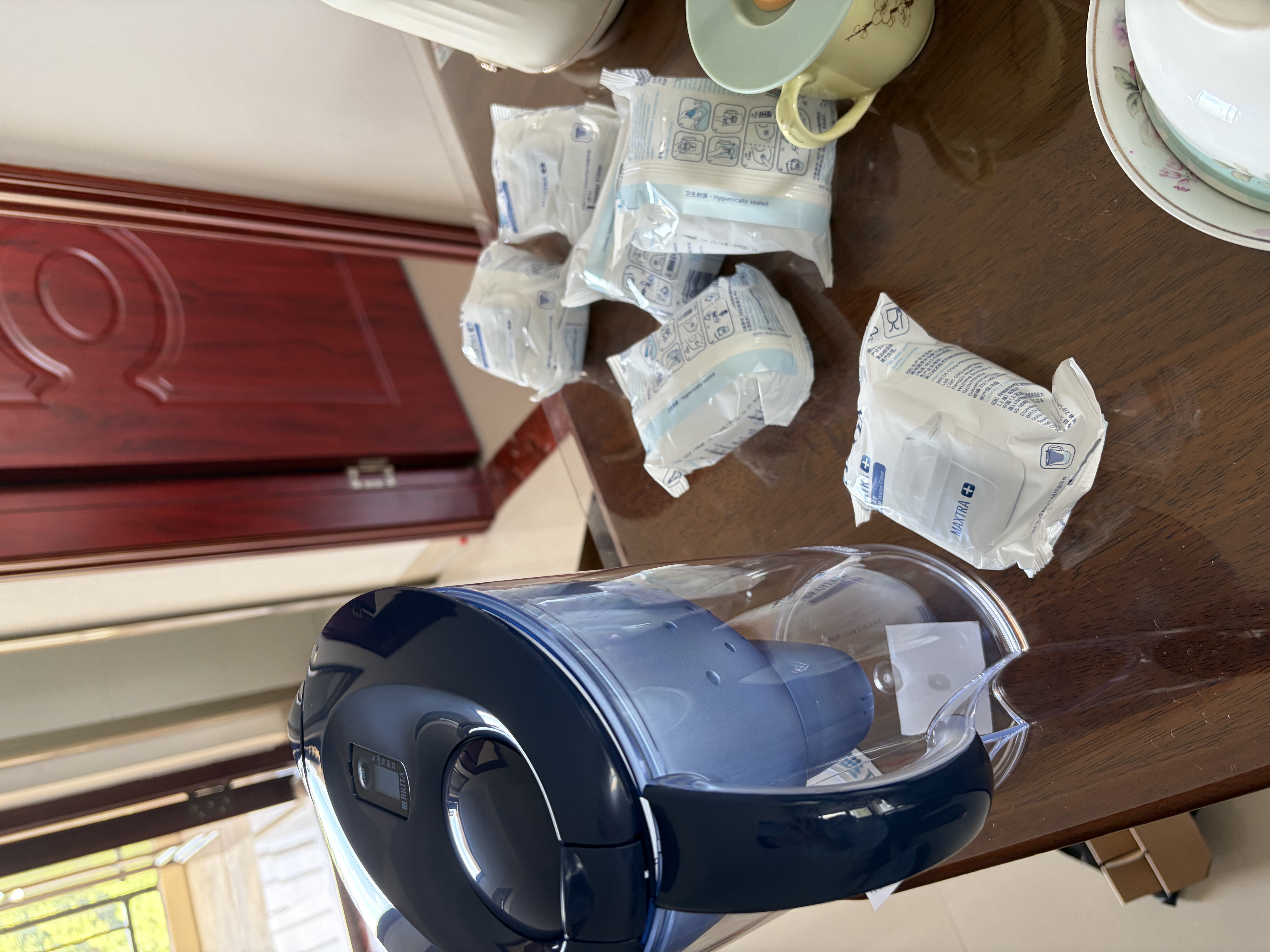 碧然德（BRITA） 过滤净水器 家用滤水壶 净水壶 海洋系列 3.5L蓝色 一壶6芯装 环保加固包装 实拍图