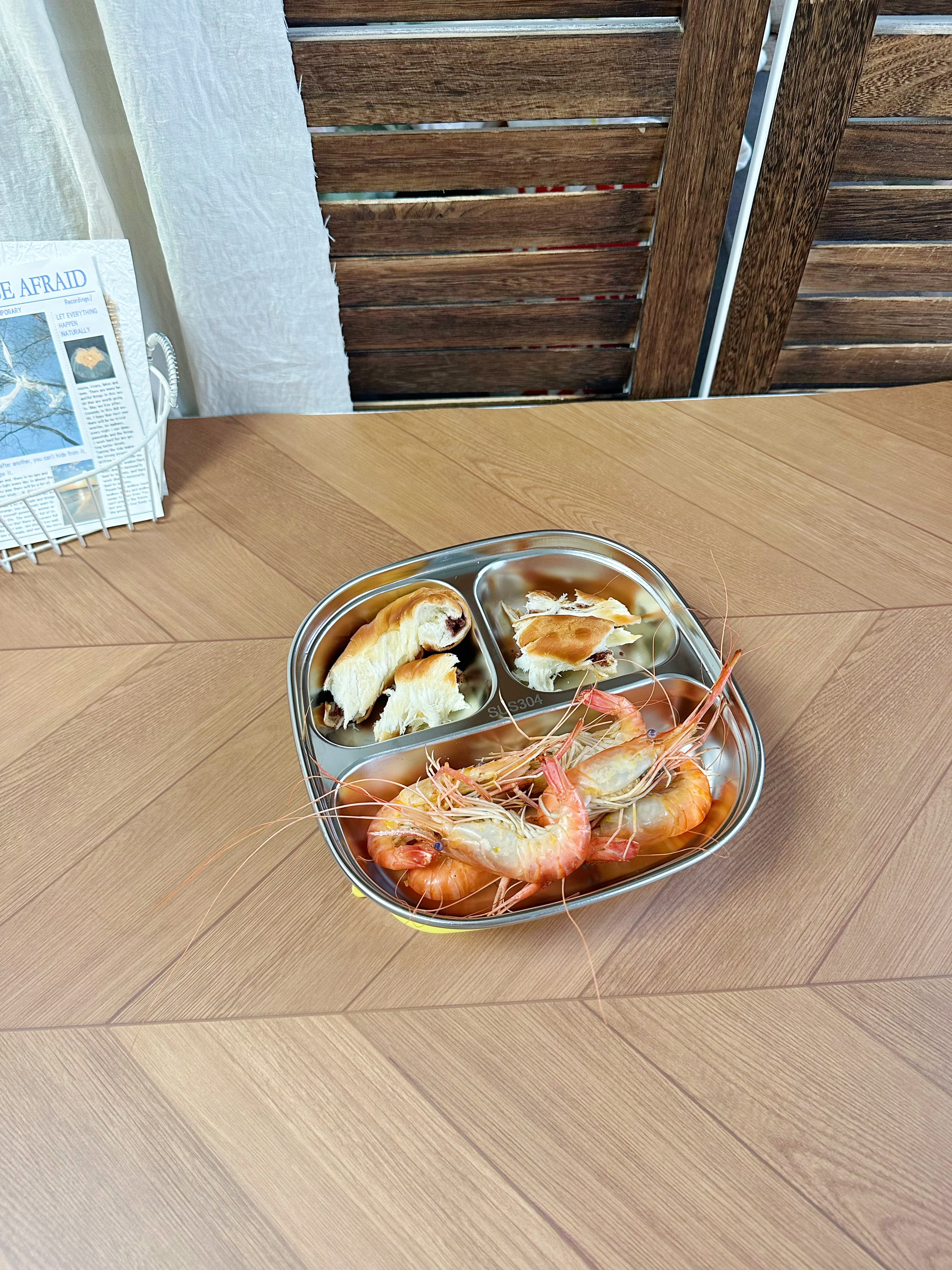 COOKSS儿童餐盘宝宝吸盘式304不锈钢辅食盘学生饭盒餐具三格托盘 实拍图
