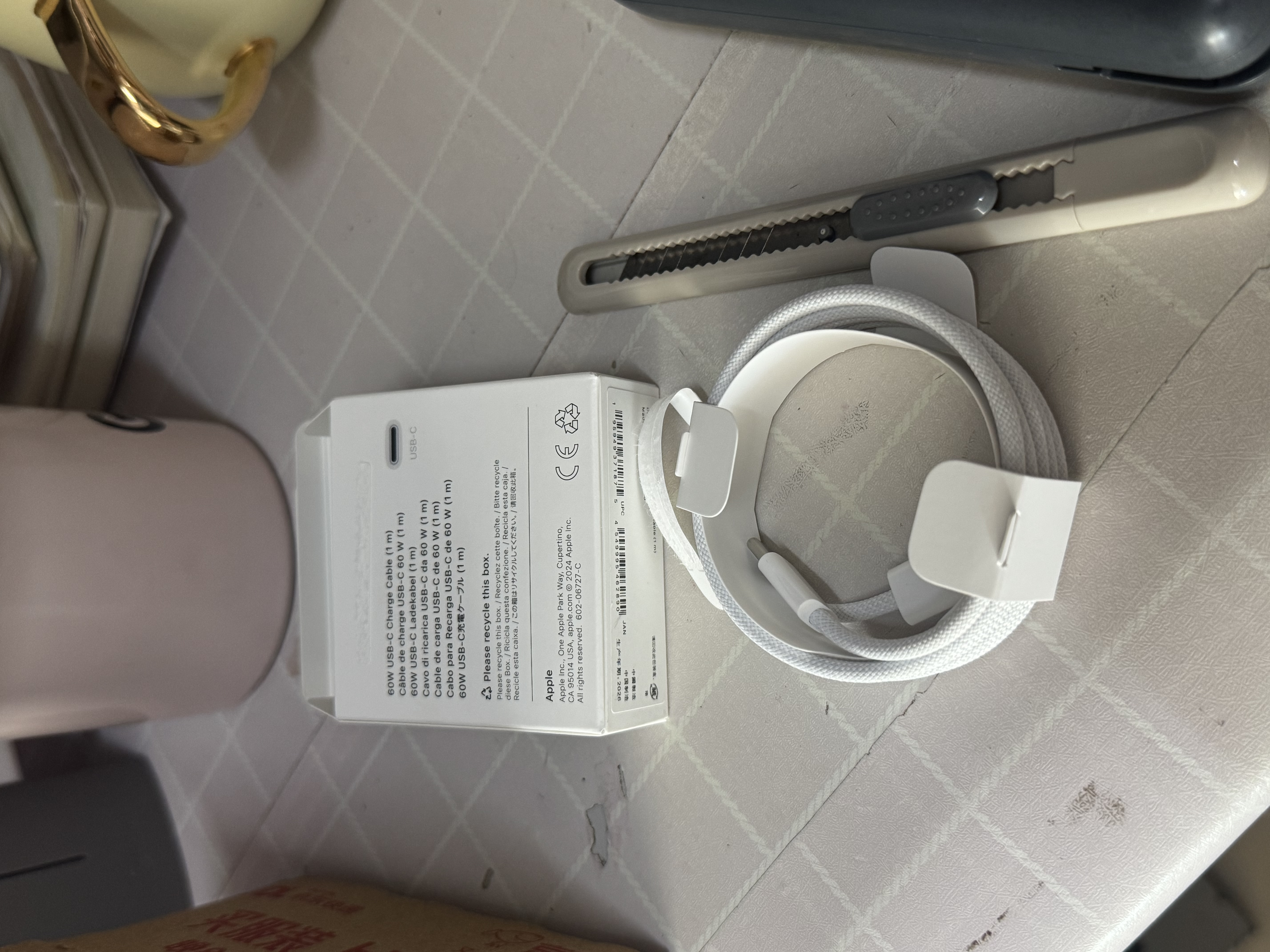 Apple/苹果 60W type-c充电线-1米 usb-c手机数据线 原装旗舰店苹果iPhone 18 Pro Max iPad快充线 实拍图
