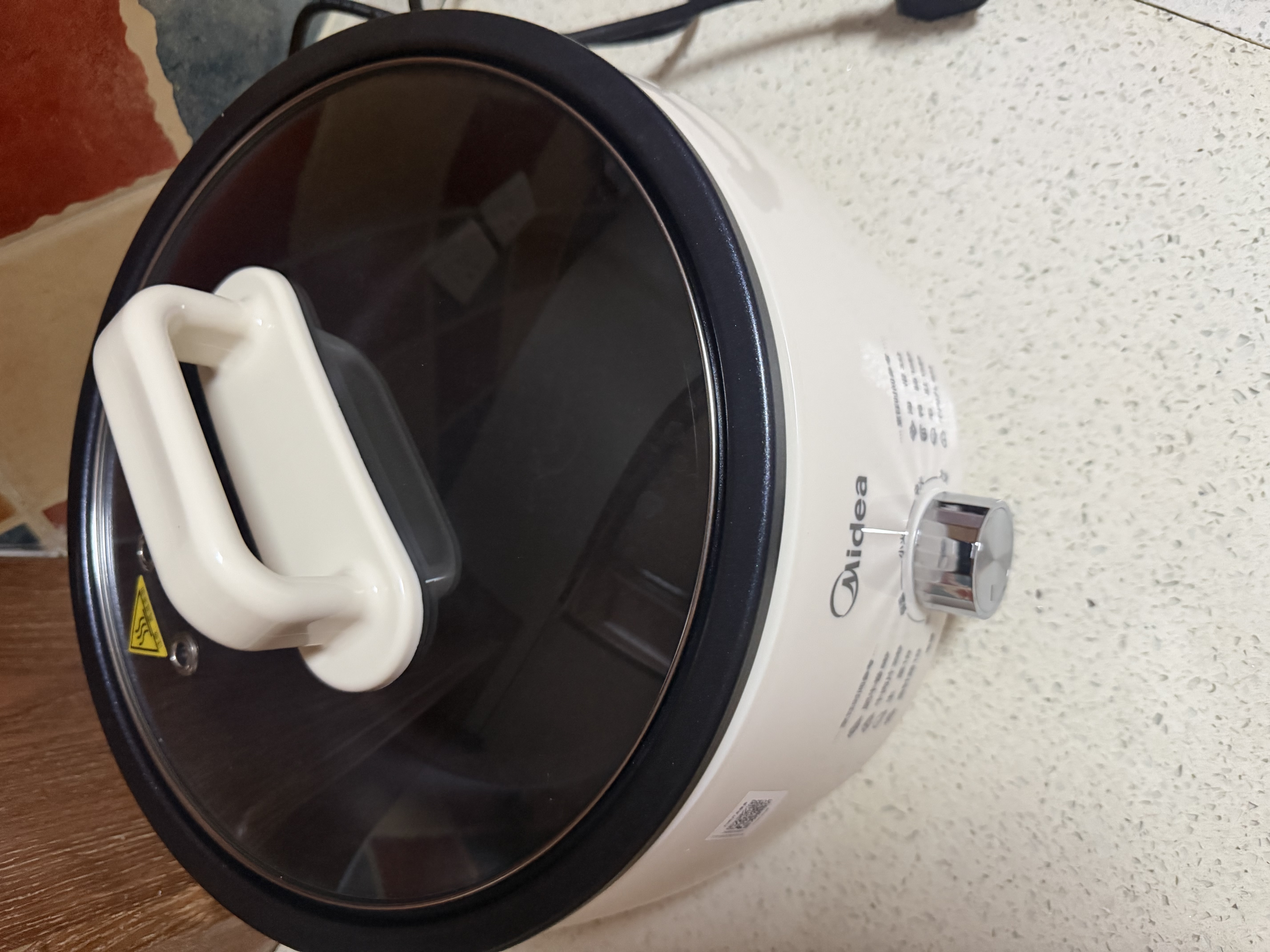 美的（Midea）电火锅电煮锅分体式可拆洗家用多功能锅4.5L大容量火锅专用锅不粘锅MC-HGE3026 实拍图