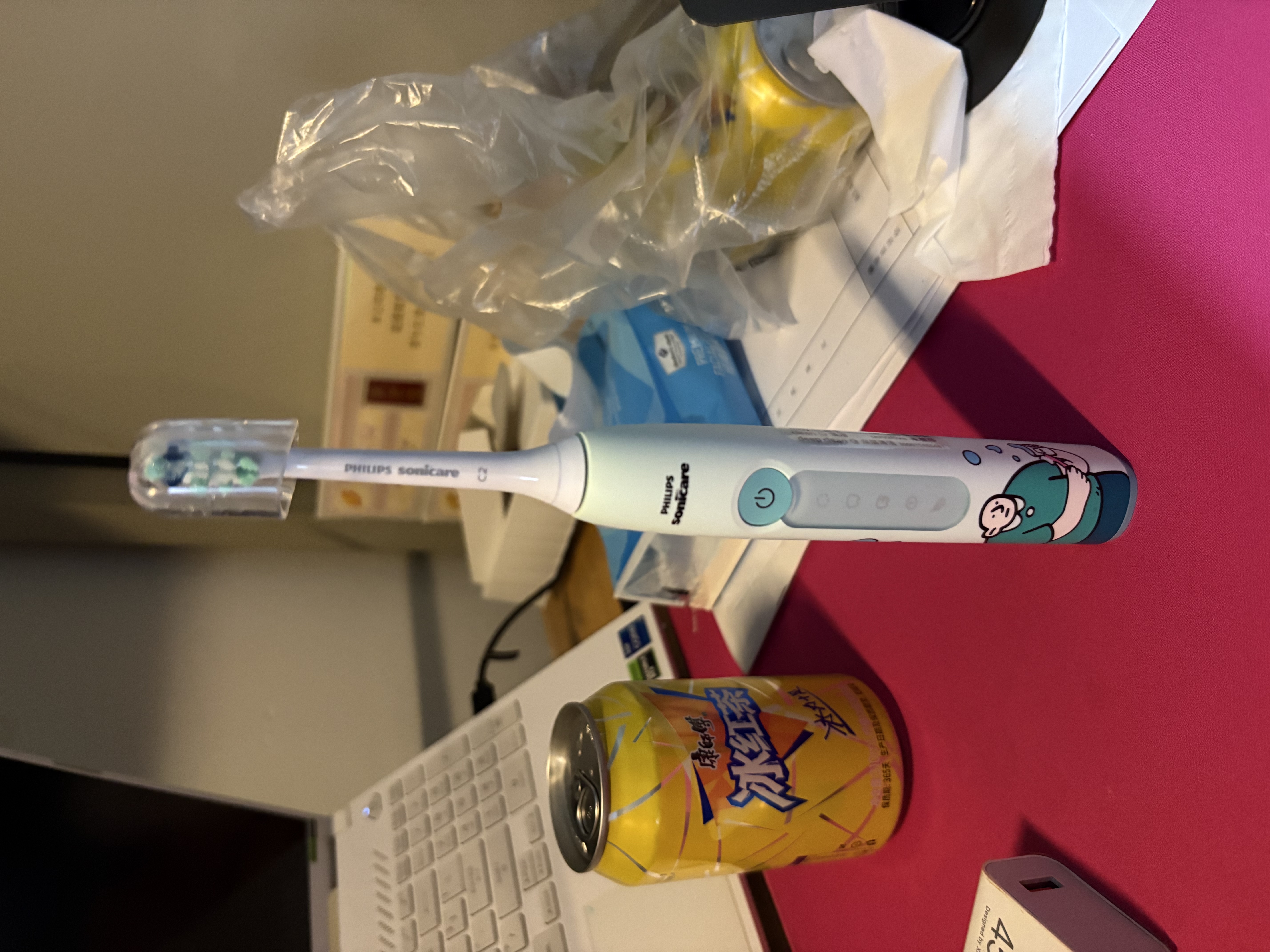 飞利浦（PHILIPS）爆款推荐电动牙刷钻石3系6730升级款微泡水流科技洗漱软毛洁牙送男友女友生日官方旗舰礼物 【心动CP】乔治刷&莉莉刷 实拍图