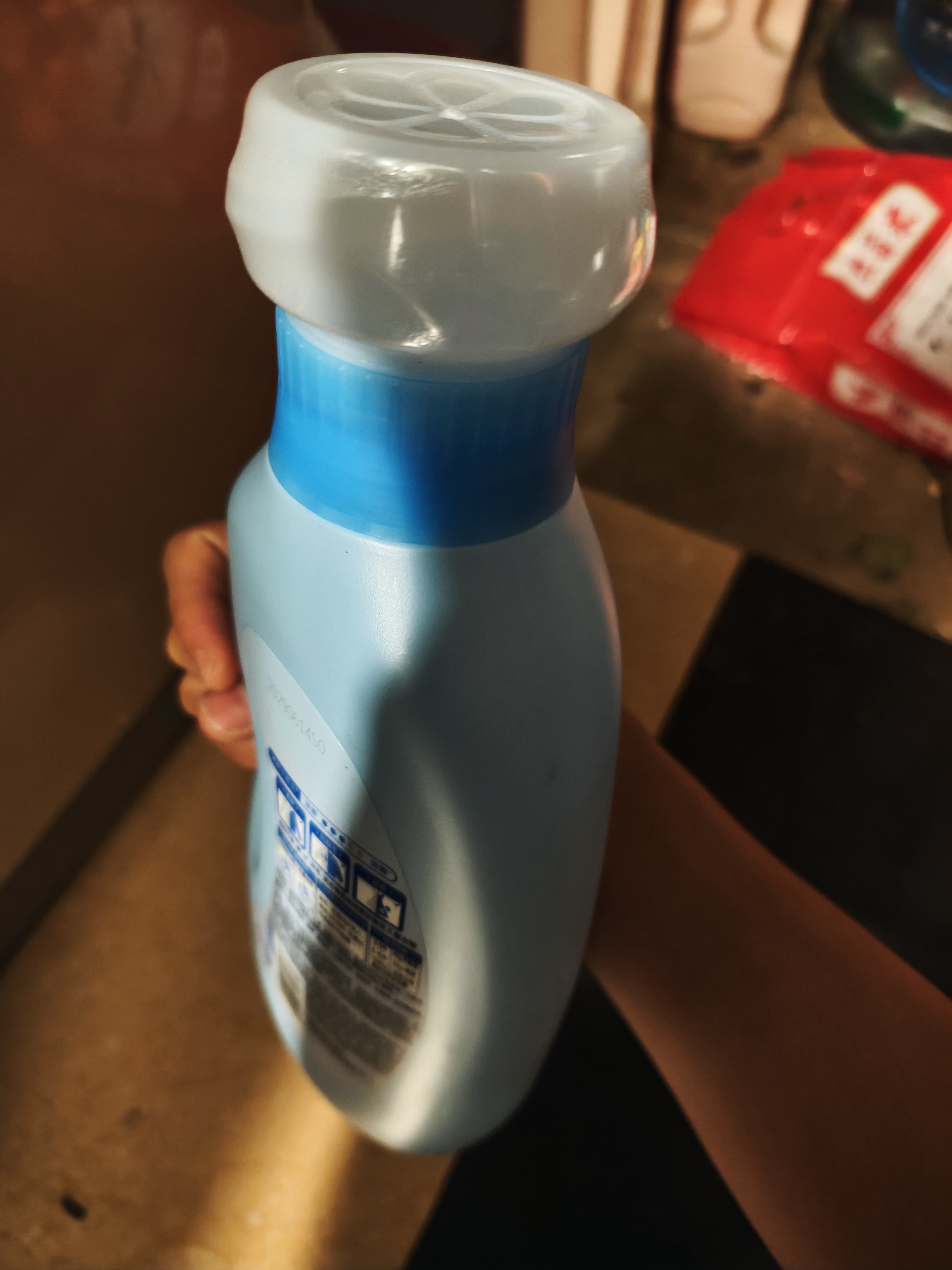 金纺自营衣物调香大师香氛香水柔顺剂清新柔顺2斤 持久留香除味防静电 实拍图