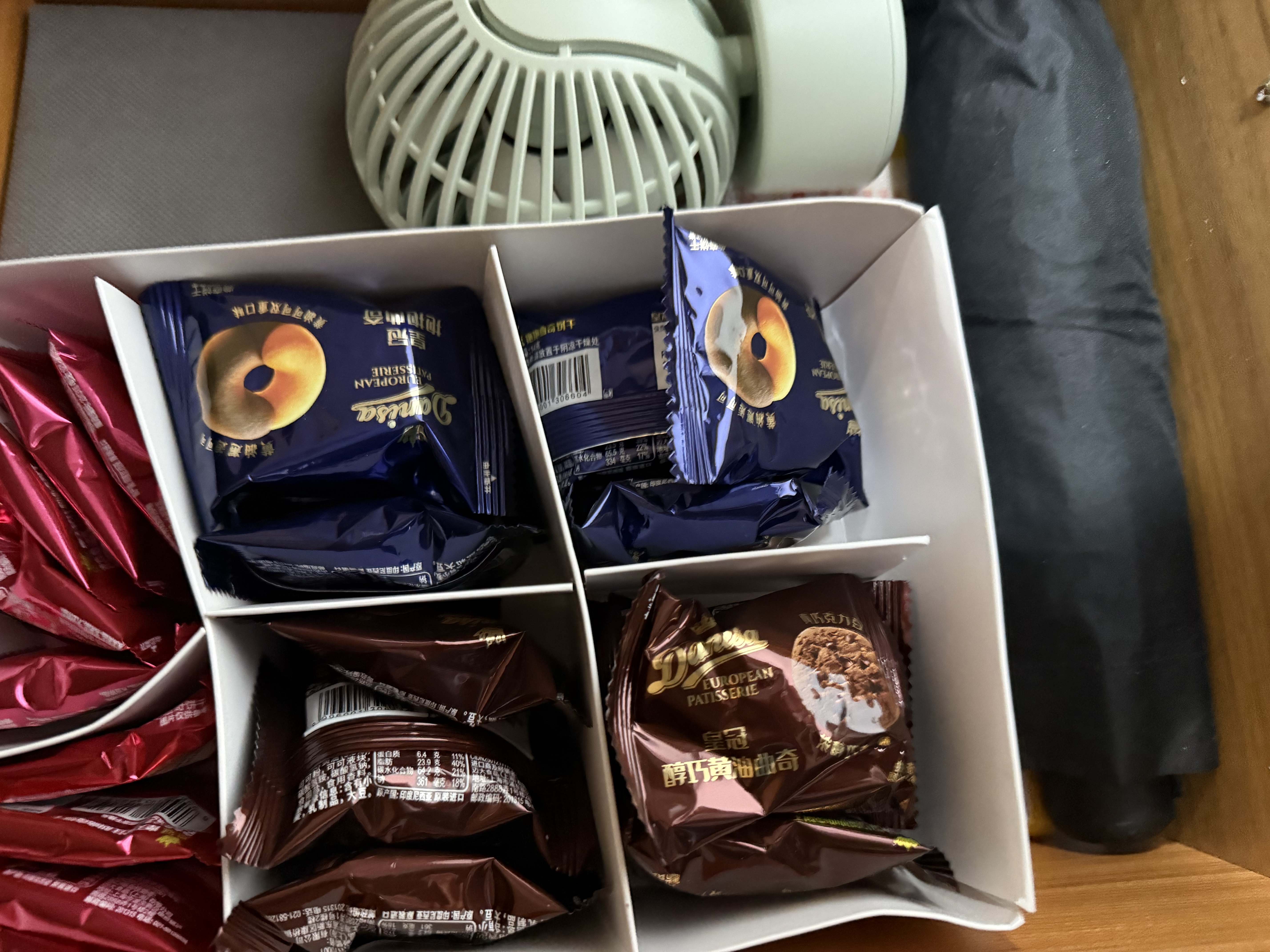 皇冠（danisa）丹麦欧式黄油曲奇缤纷装302g进口休闲食品零食伴手礼送礼团购喜饼 实拍图