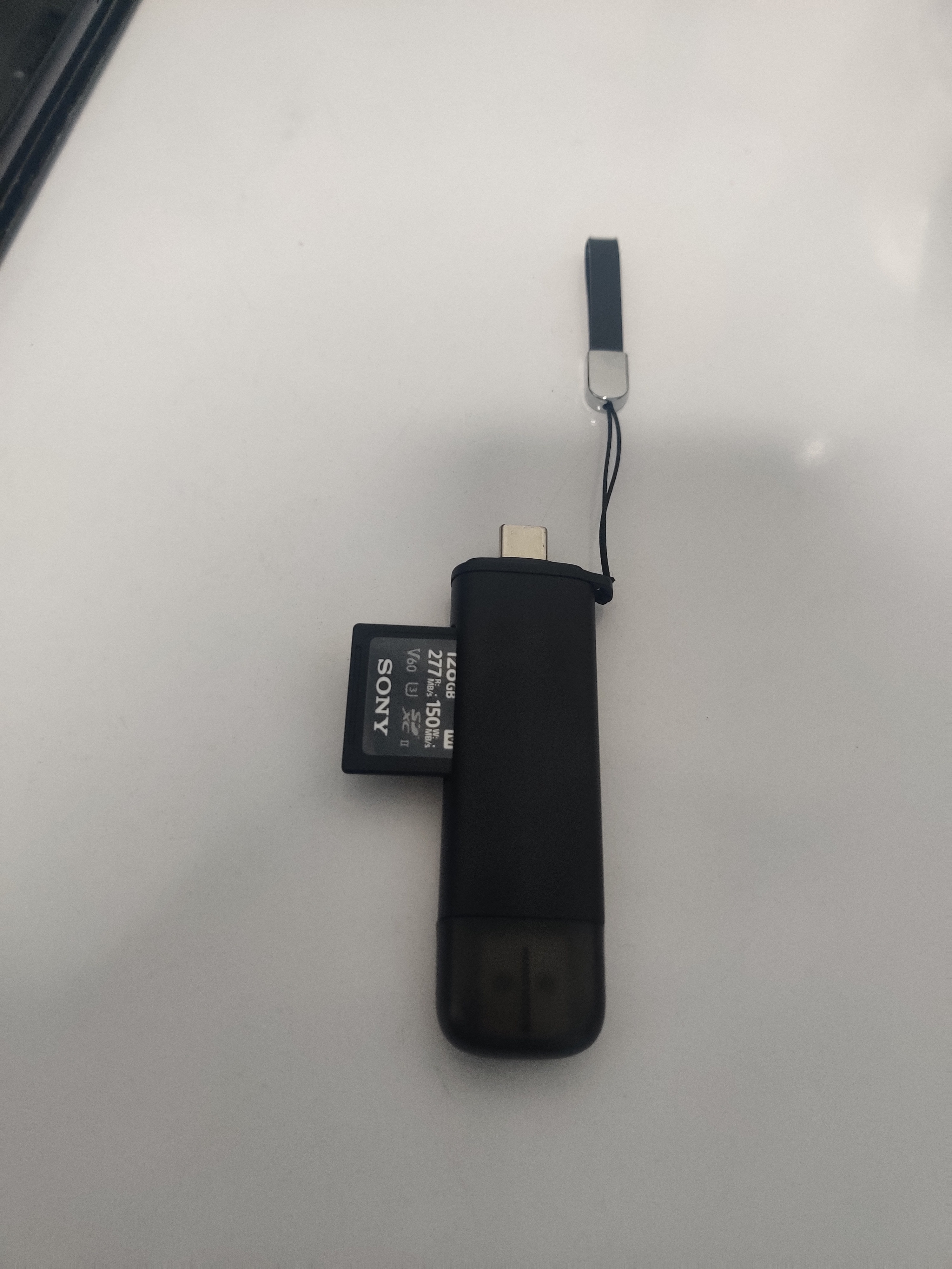 绿巨能（llano）4.0高速读卡器SD+TF双卡同读type-c/usb3.2双接口手机电脑行车记录仪存储卡佳能相机大疆Pocket3/4 实拍图