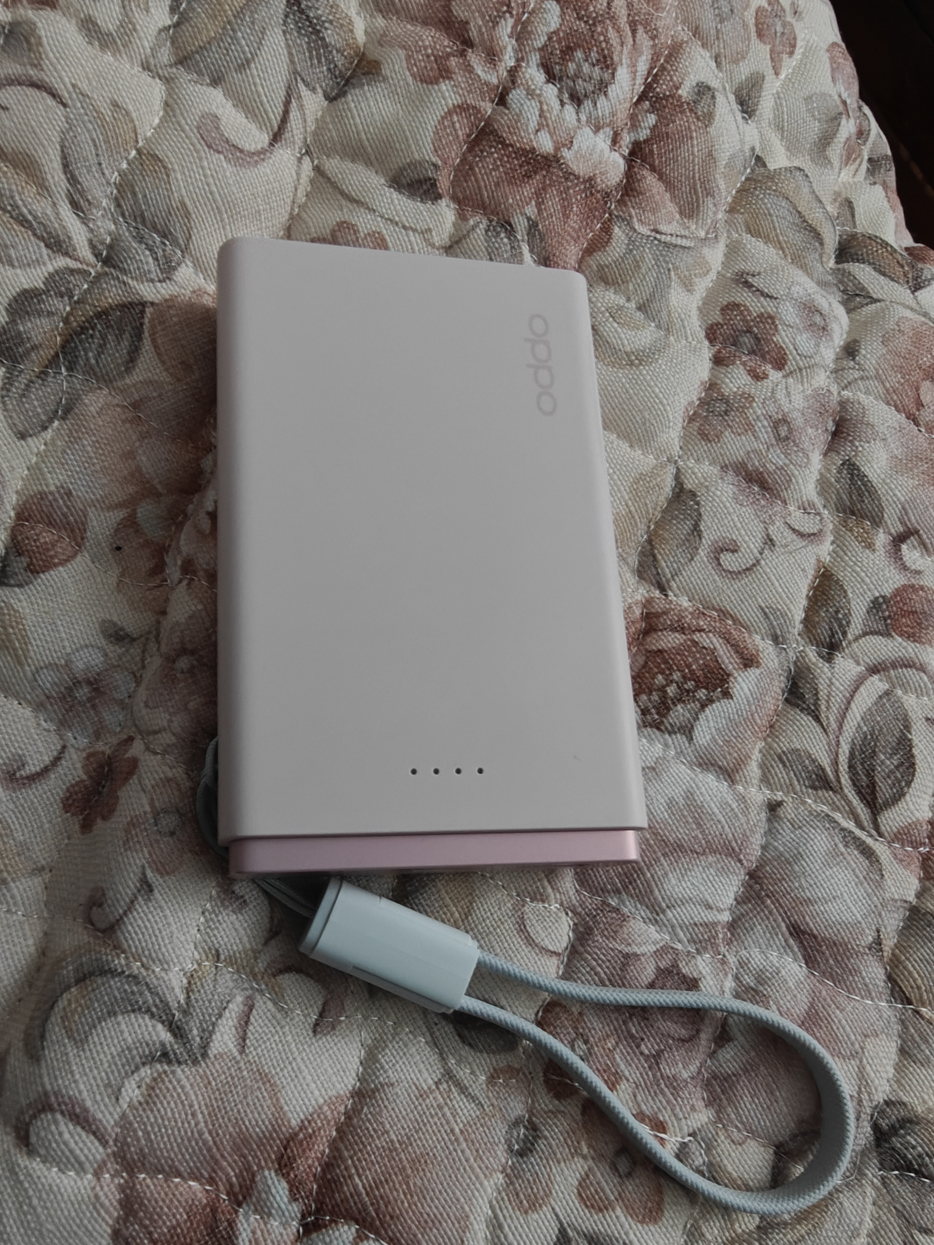 OPPO【新国标】33W 口袋充 超级闪充移动电源 10000 容量充电宝 3C认证 适配iphone小米华为一加手机 实拍图