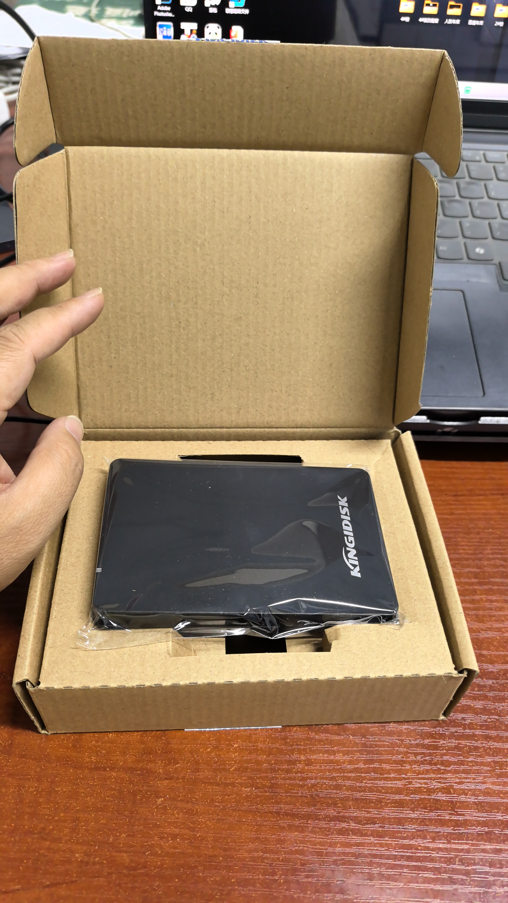 黑甲虫 (KINGIDISK) 1TB USB3.0 移动硬盘  H系列  2.5英寸 磨砂黑 简约便携 商务伴侣 可加密 H100 实拍图