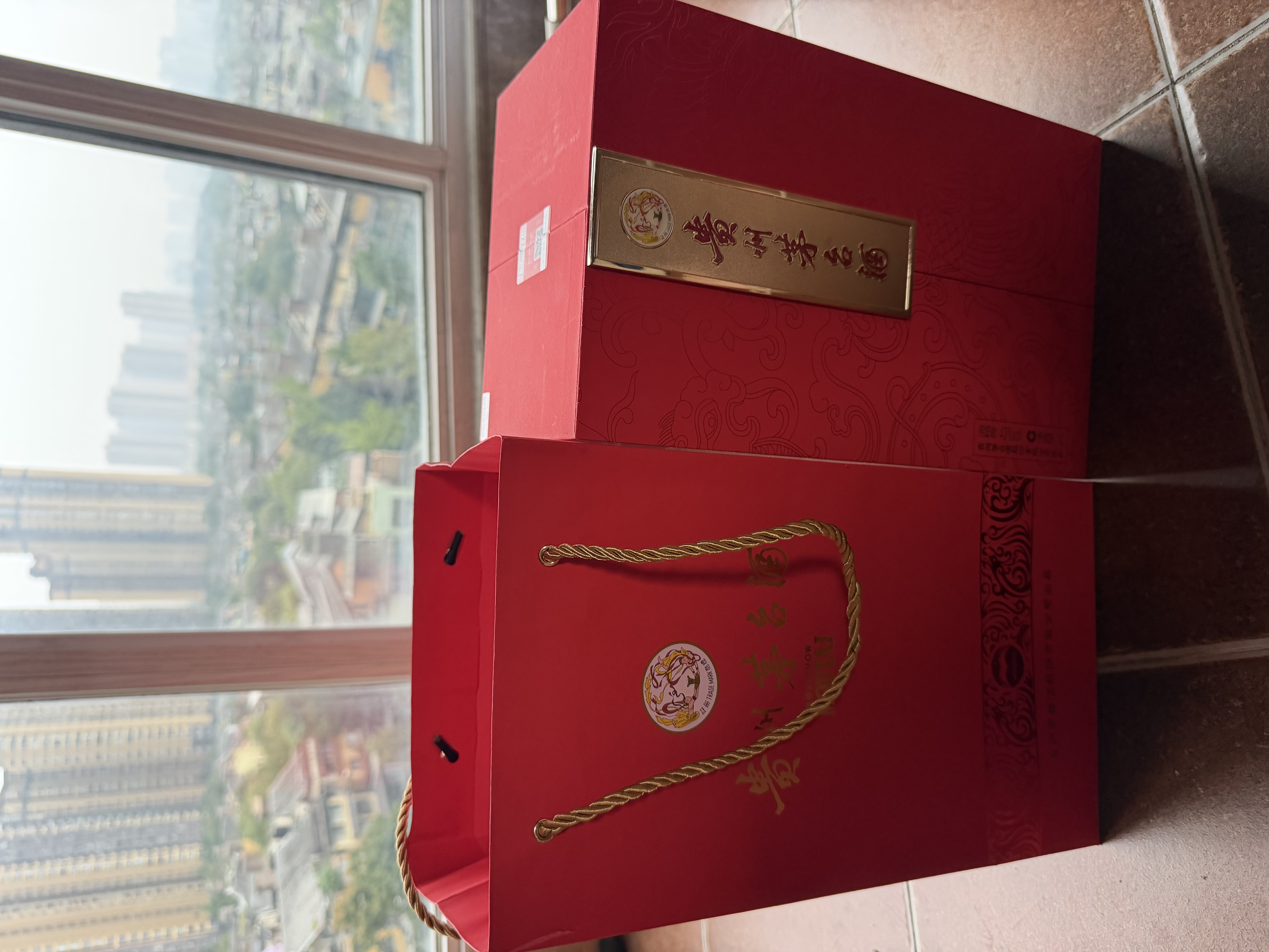 茅台龙凤呈祥 酱香型白酒 43度 1L 礼盒装 实拍图
