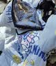 梦多福 电动车挡风被亲子 秋冬季加绒加厚防水防寒保暖拉链款可带孩子电瓶车挡风被摩托车护膝两用挡风衣 小雪人奶灰色【亲子护脖护肩款】5层加绒/5级保暖 新升级加厚 实拍图