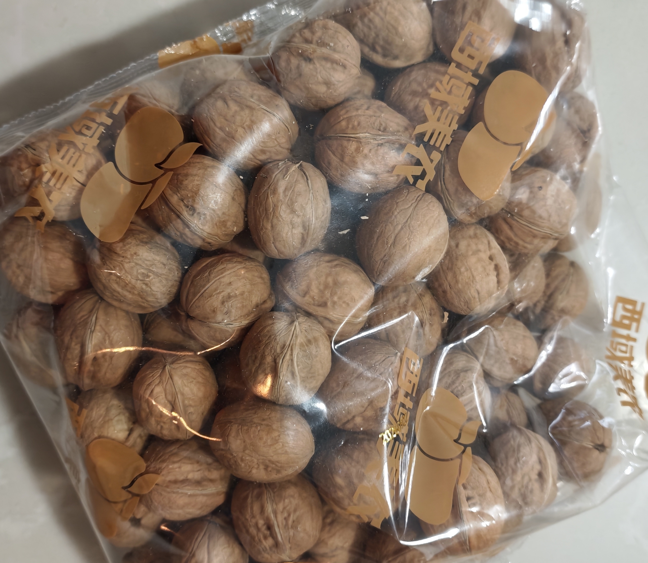 西域美农新疆温宿185纸皮核桃3斤量贩装 手捏易剥 原味生坚果干果健康零食 实拍图