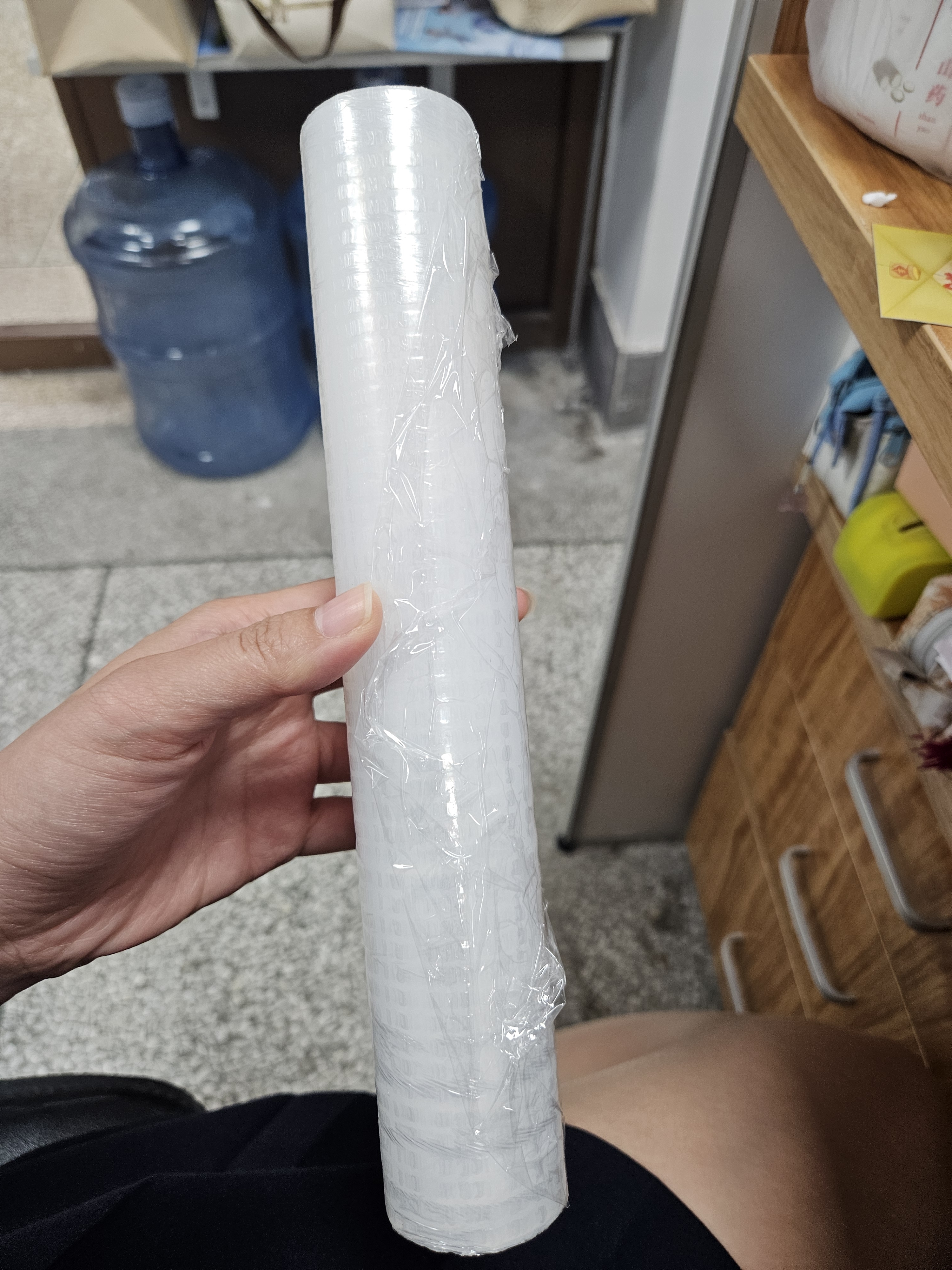 美优杰缠绕膜搬家打包膜50cm*110m膜净重1kg*1卷 打包膜保护膜包装膜拉伸膜工业保鲜膜 实拍图