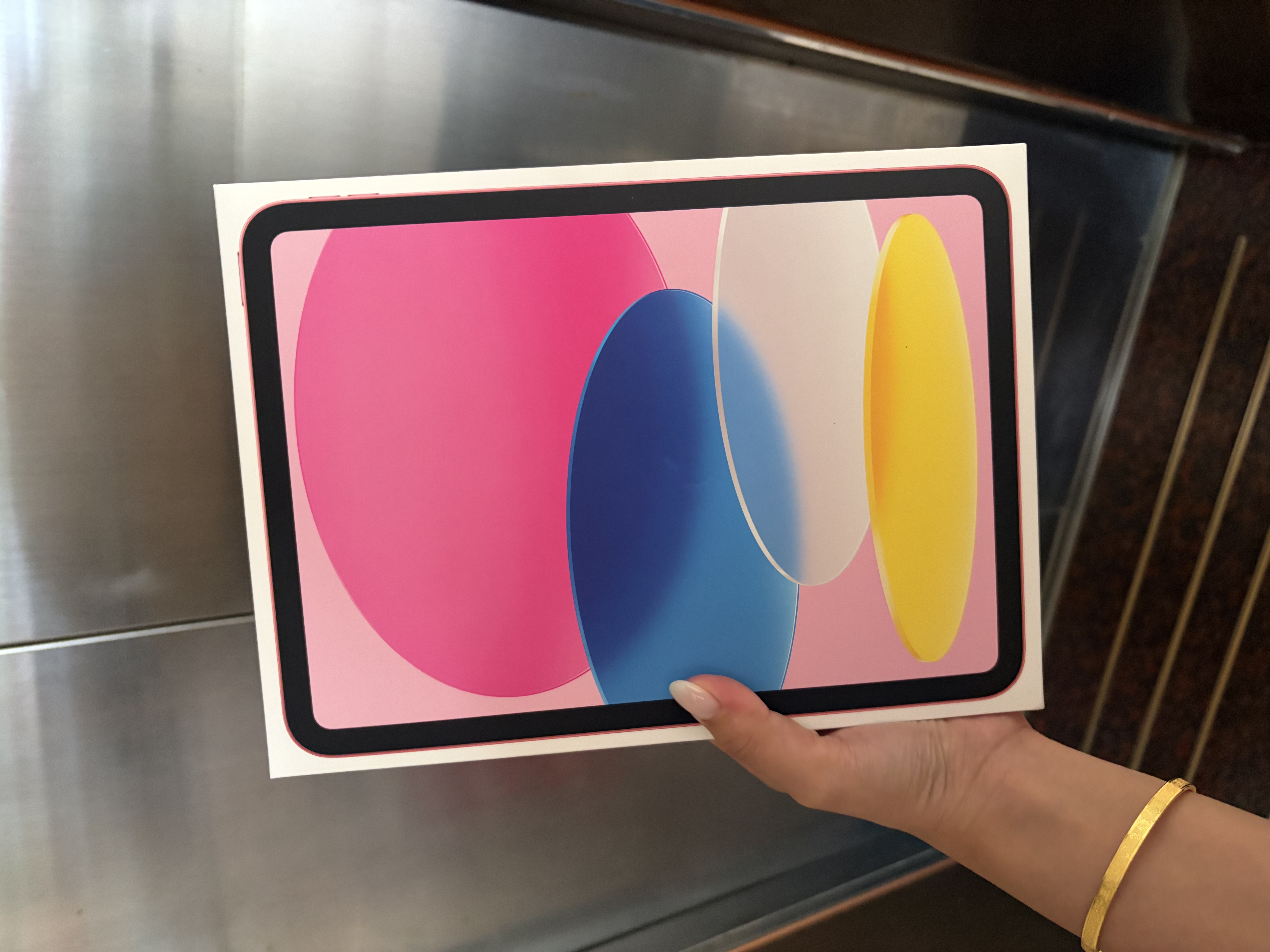 Apple/苹果 iPad 11英寸 A16芯片2025年款 平板电脑 (128GB WLAN版学习办公娱乐)粉色 实拍图