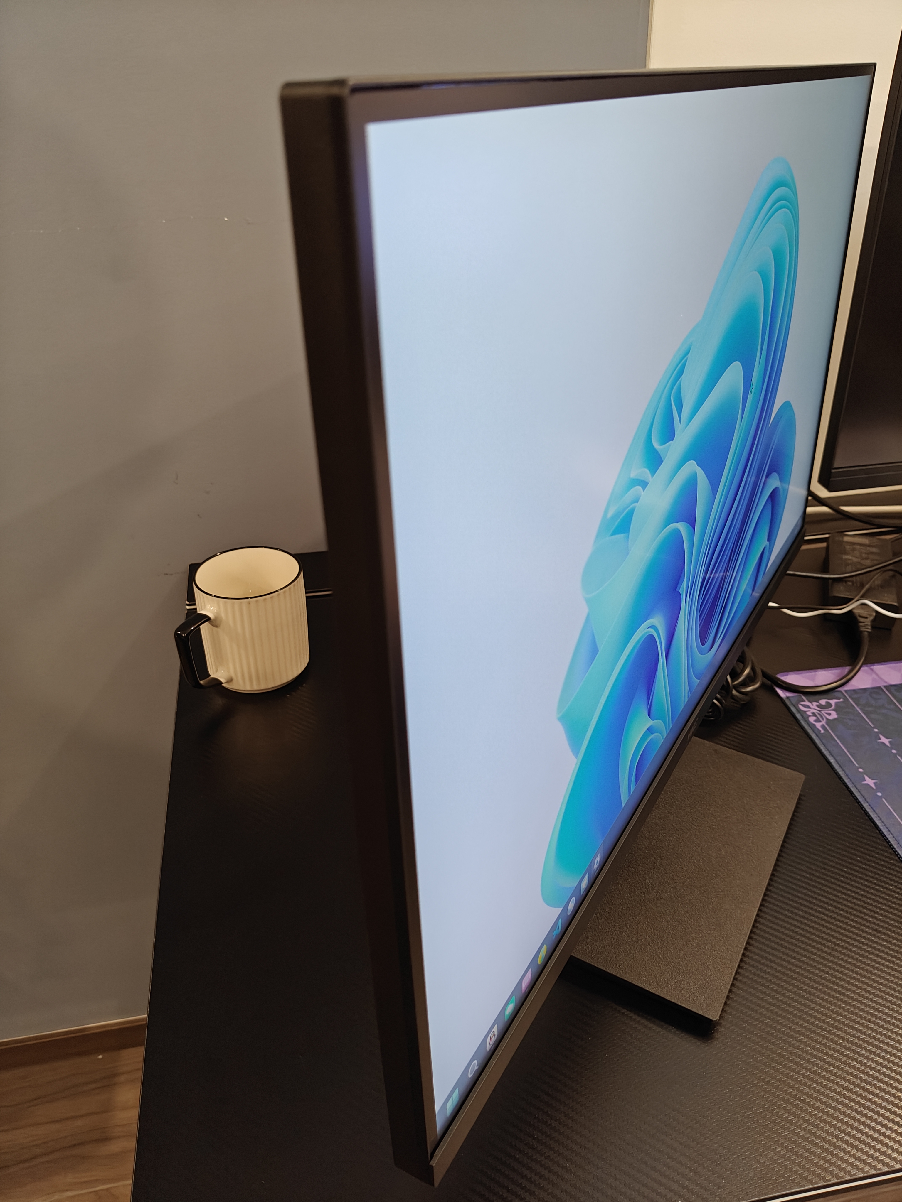 HKC 27英寸2K高清144Hz显示器HDR10低蓝光不闪屏广视角HDMI接口家用电子书办公液晶电脑显示屏S2716Q 实拍图