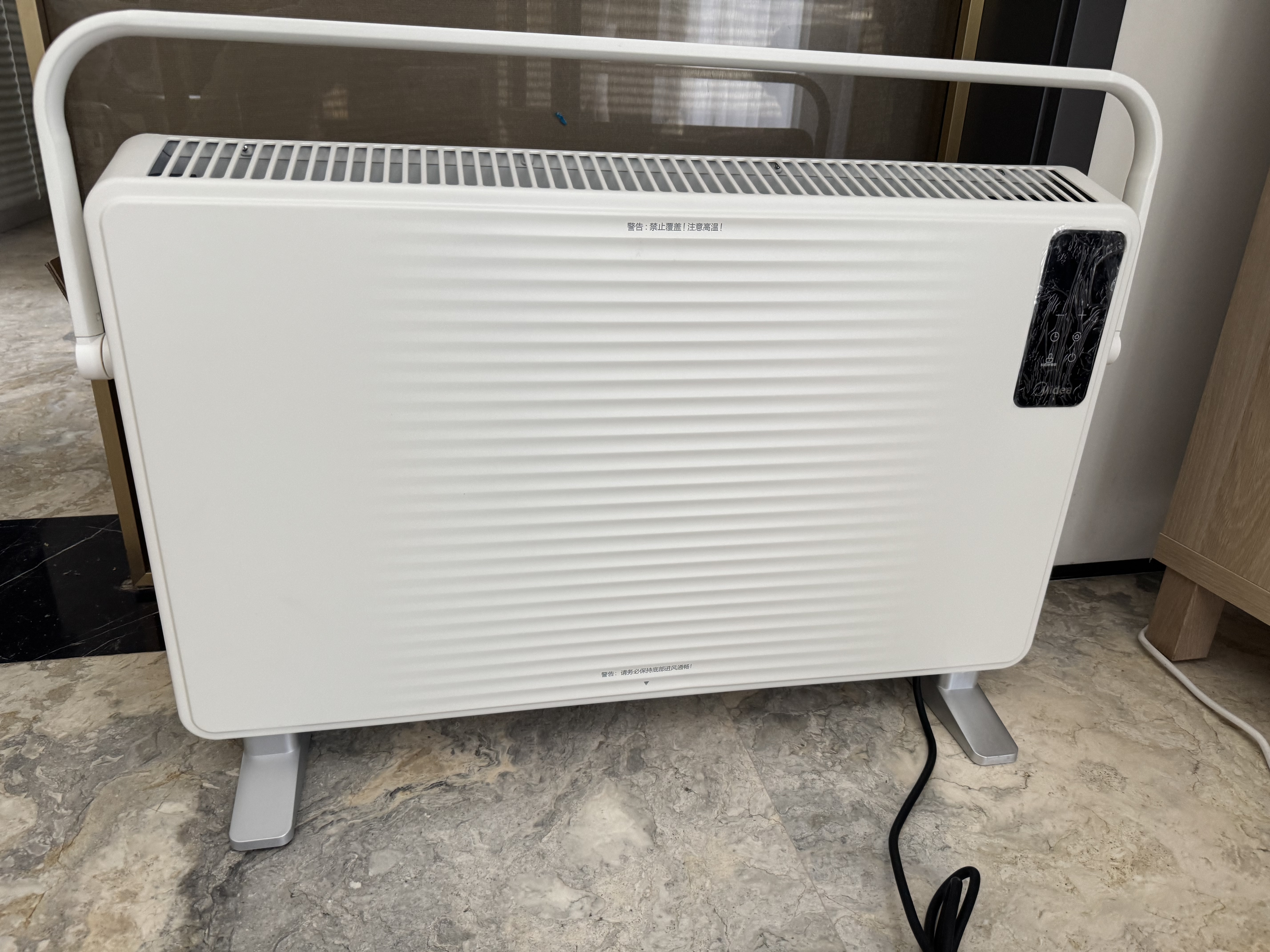 美的（Midea）【语音智能】石墨烯取暖器家用电热电暖器 浴室恒温壁炉电暖气全屋升温 壁挂式欧式快热炉HDT22TLR 实拍图