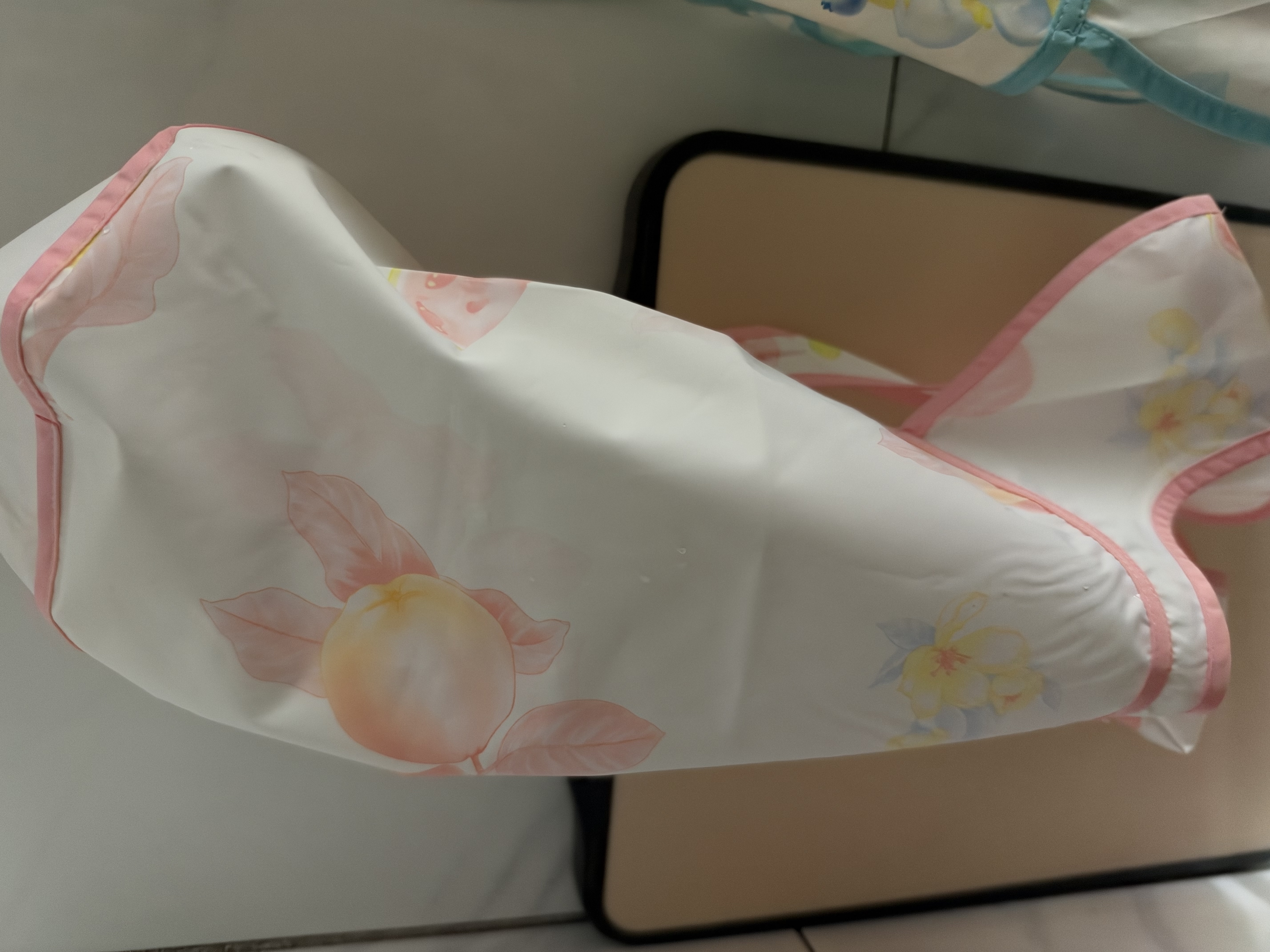 babycare宝宝吃饭罩衣儿童围兜婴儿反穿衣防脏辅食围裙 芭乐青提 100码 实拍图