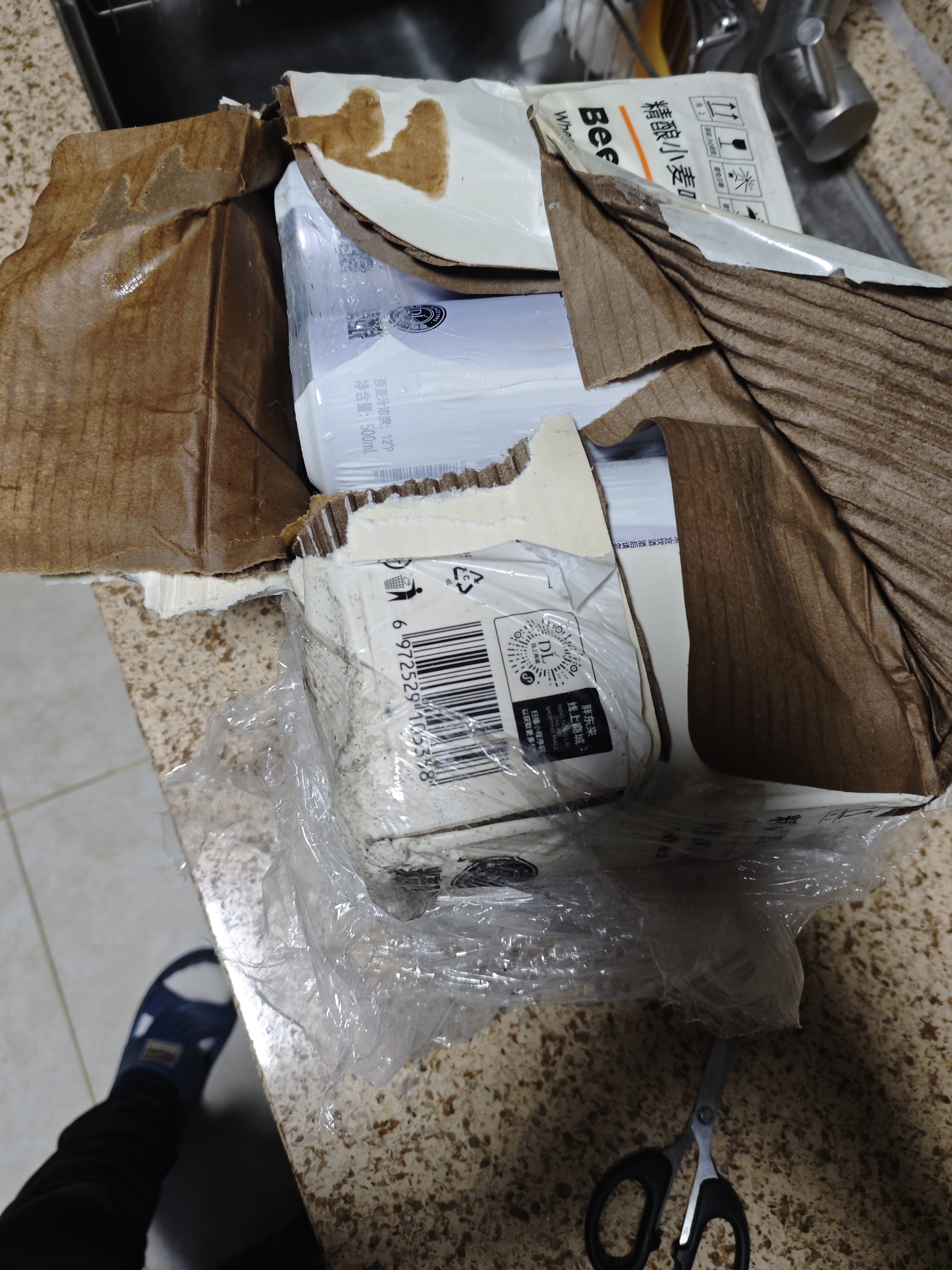 胖东来精酿小麦啤酒 比利时风味白啤酒 礼品 整箱 500ml330ml胖东来代购 精酿500mL*12罐【原箱发货】 实拍图
