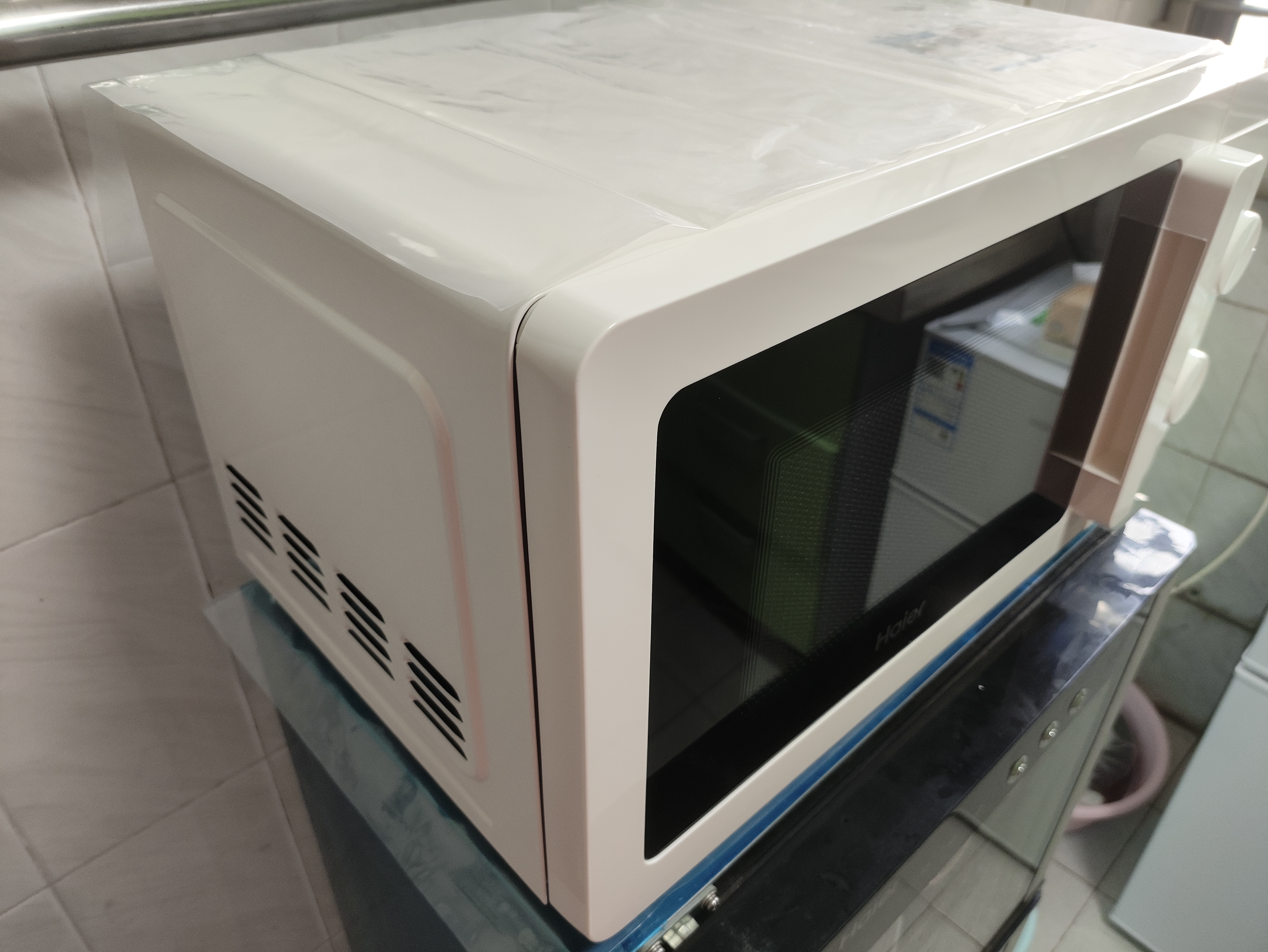 海尔（Haier）xJ.Well京东严选微波炉经典款【金榜推荐】360°转盘加热易洁内胆 家用小型 老人适用 HW-M20T1W 实拍图